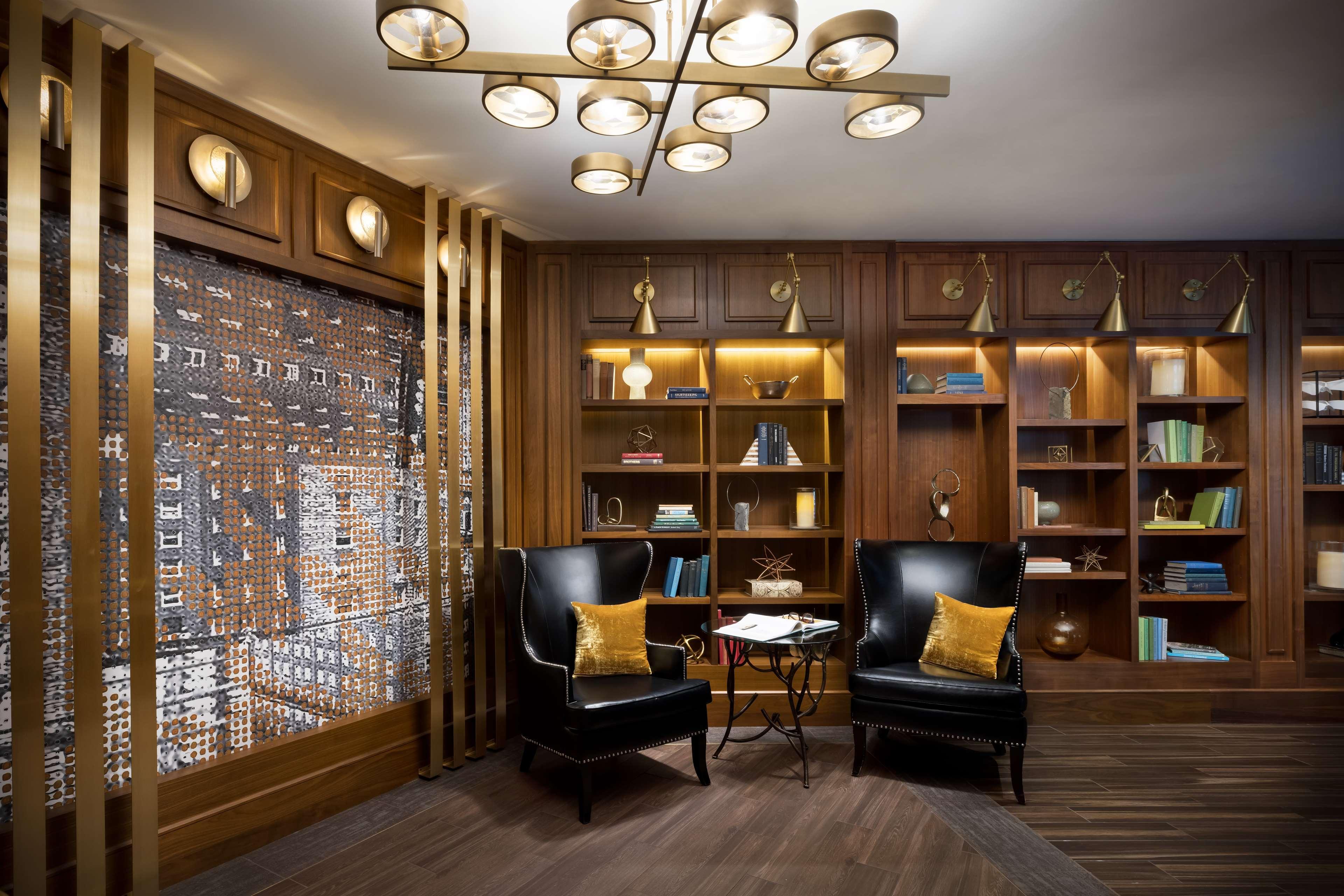 Vista Lobby Hilton Boston Park Plaza