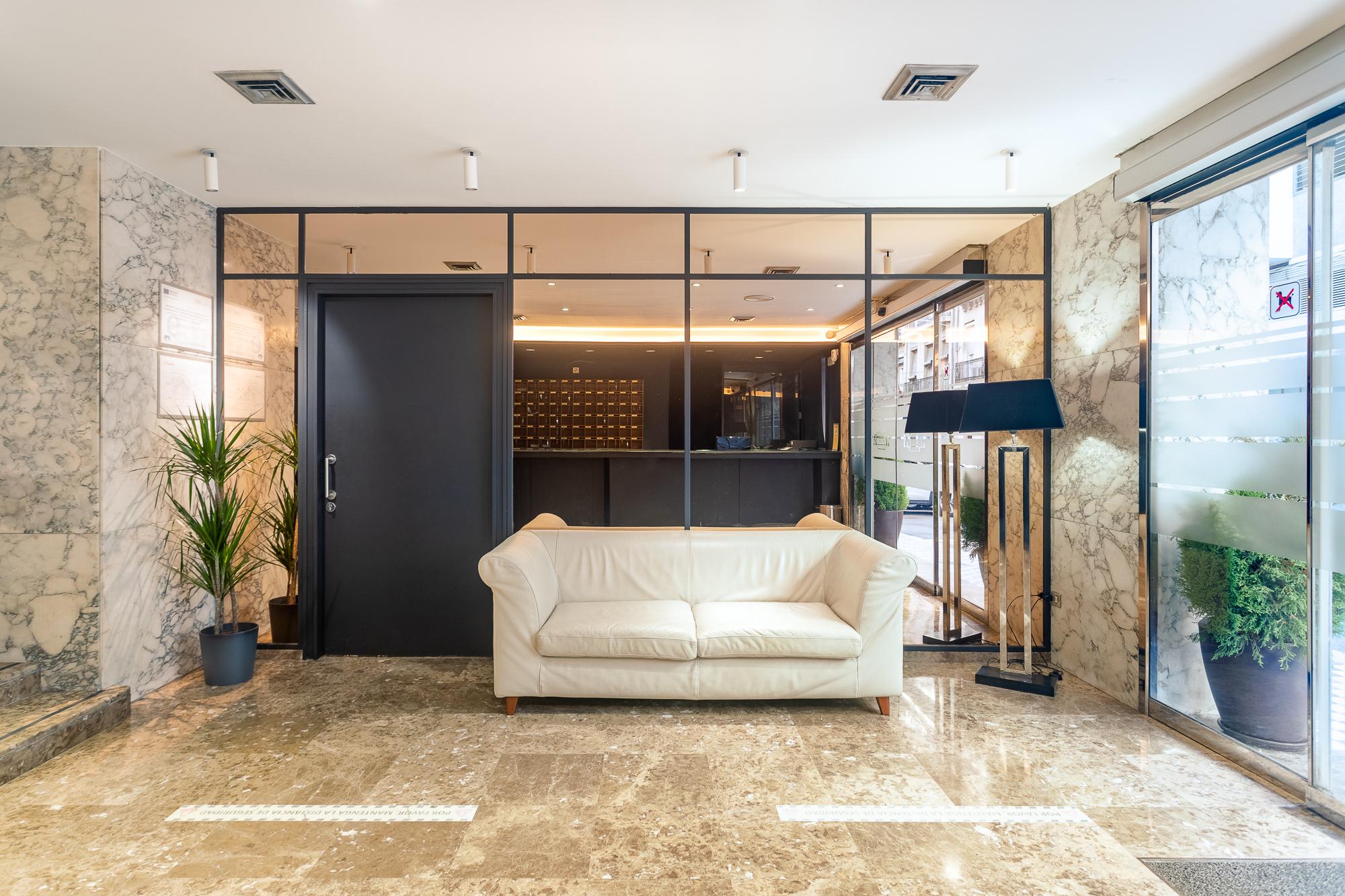 Vista Lobby Hotel Leuka