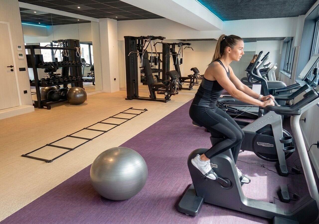 Gimnasio Yuna Montmartre - ApartHotel
