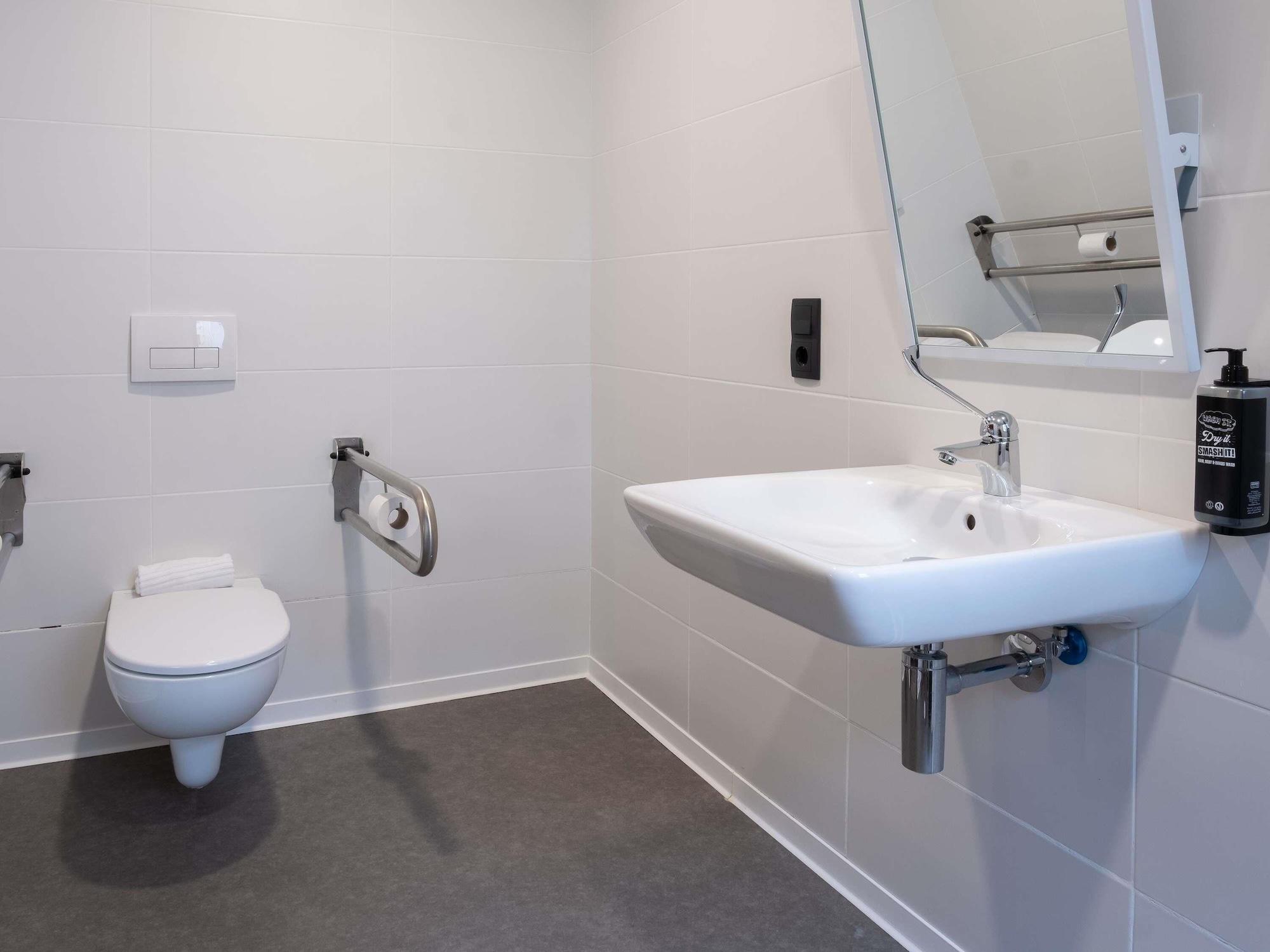 Equipamiento de Habitación ibis budget Logroño Centro