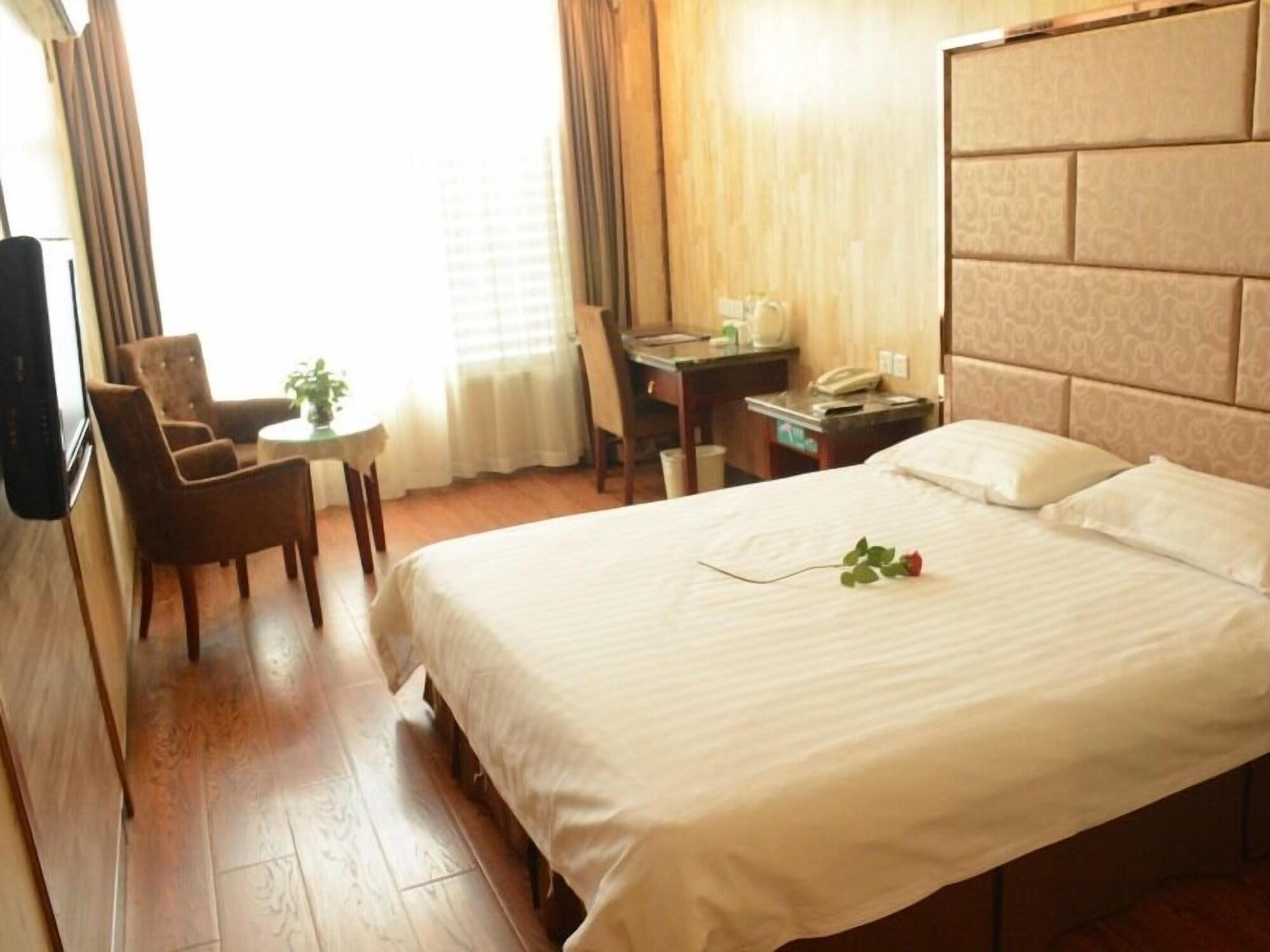 Varios GreenTree Inn Changzhou Xinbei District Taihu Road Wanda Square Express Hotel