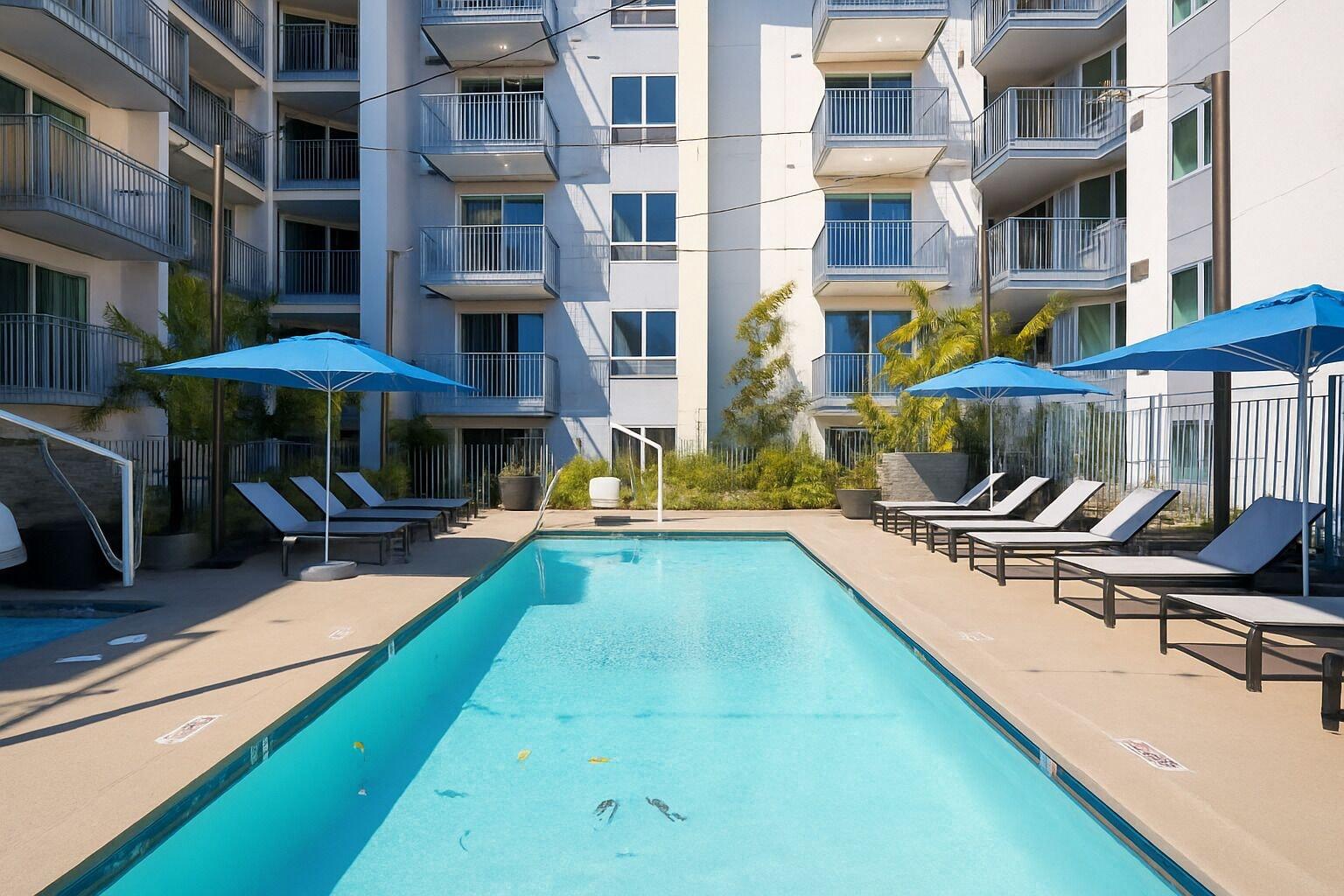 Vista Piscina 1BR Universal Studios Pool Gym Parking