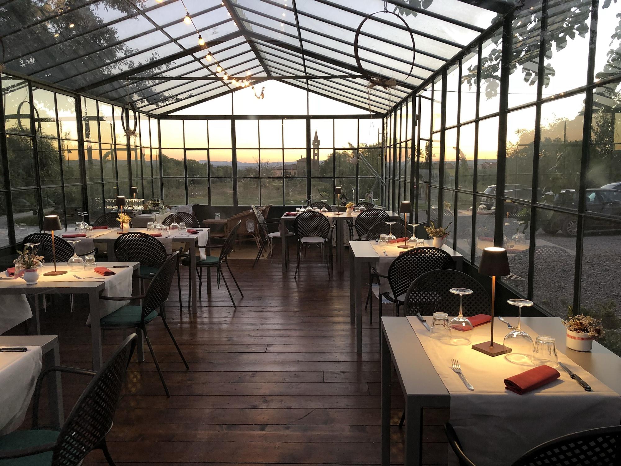 Restaurant La Cantina Relais - Fattoria Il Cipresso