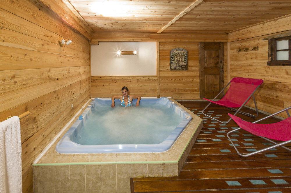 Vista Piscina Le Chalet d'en Hô