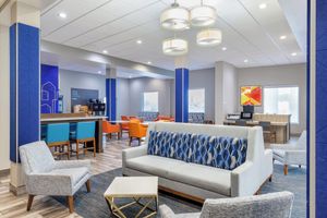 Alojamiento - Holiday Inn Express & Suites Memphis Arpt Elvis Presley Blv by IHG