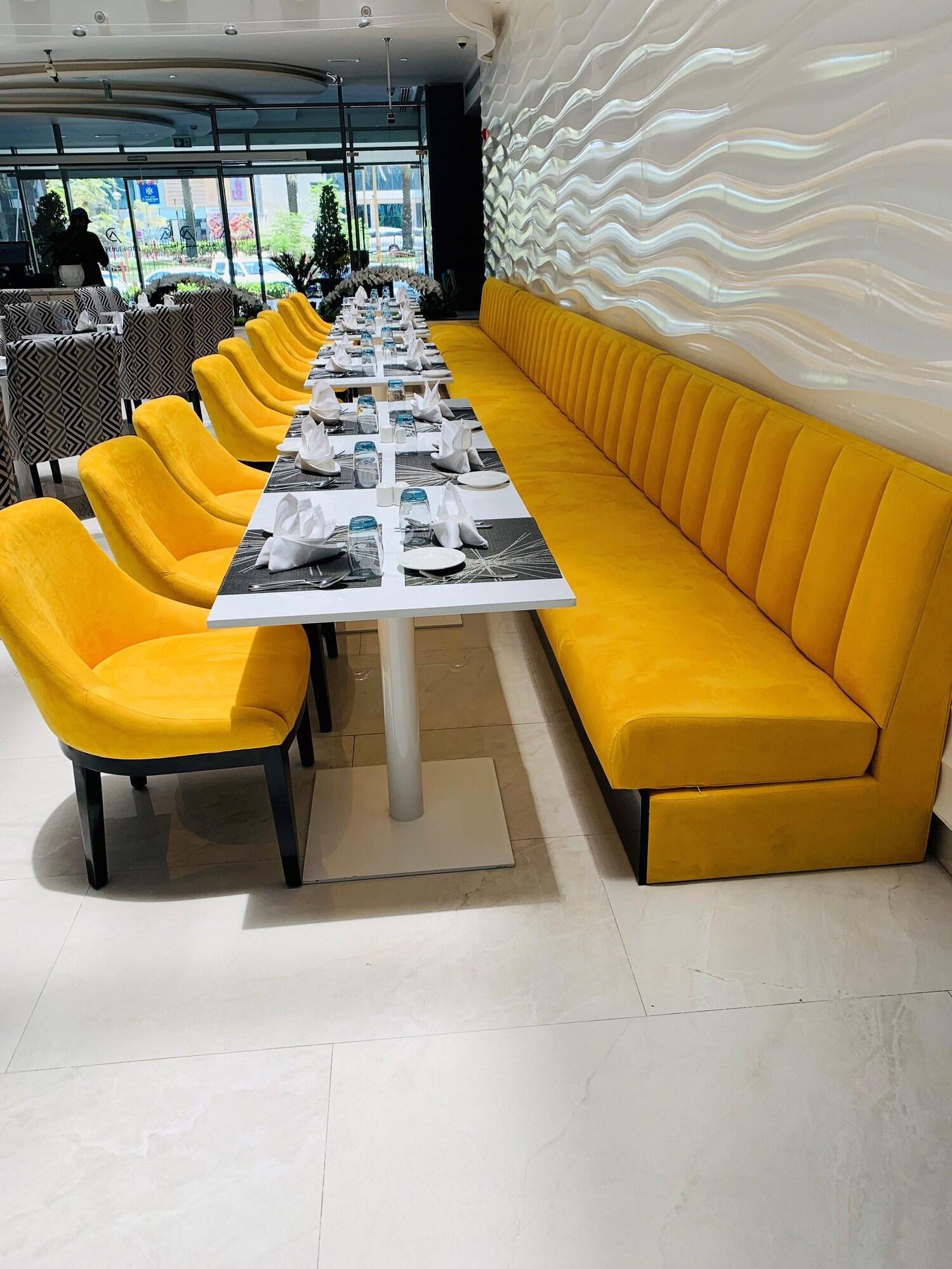 Restaurant City Avenue Hotel