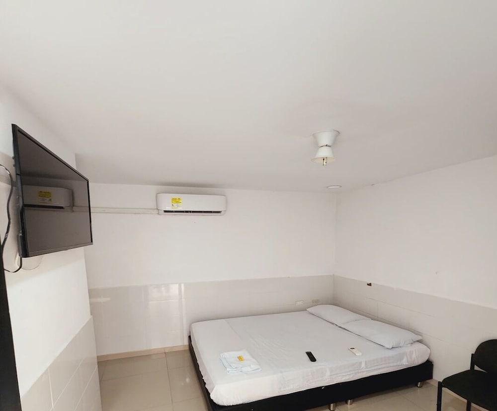 Habitación Hotel Kodiak Barrancabermeja