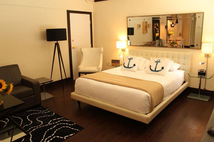 Hotel Lincoln Arms Suites