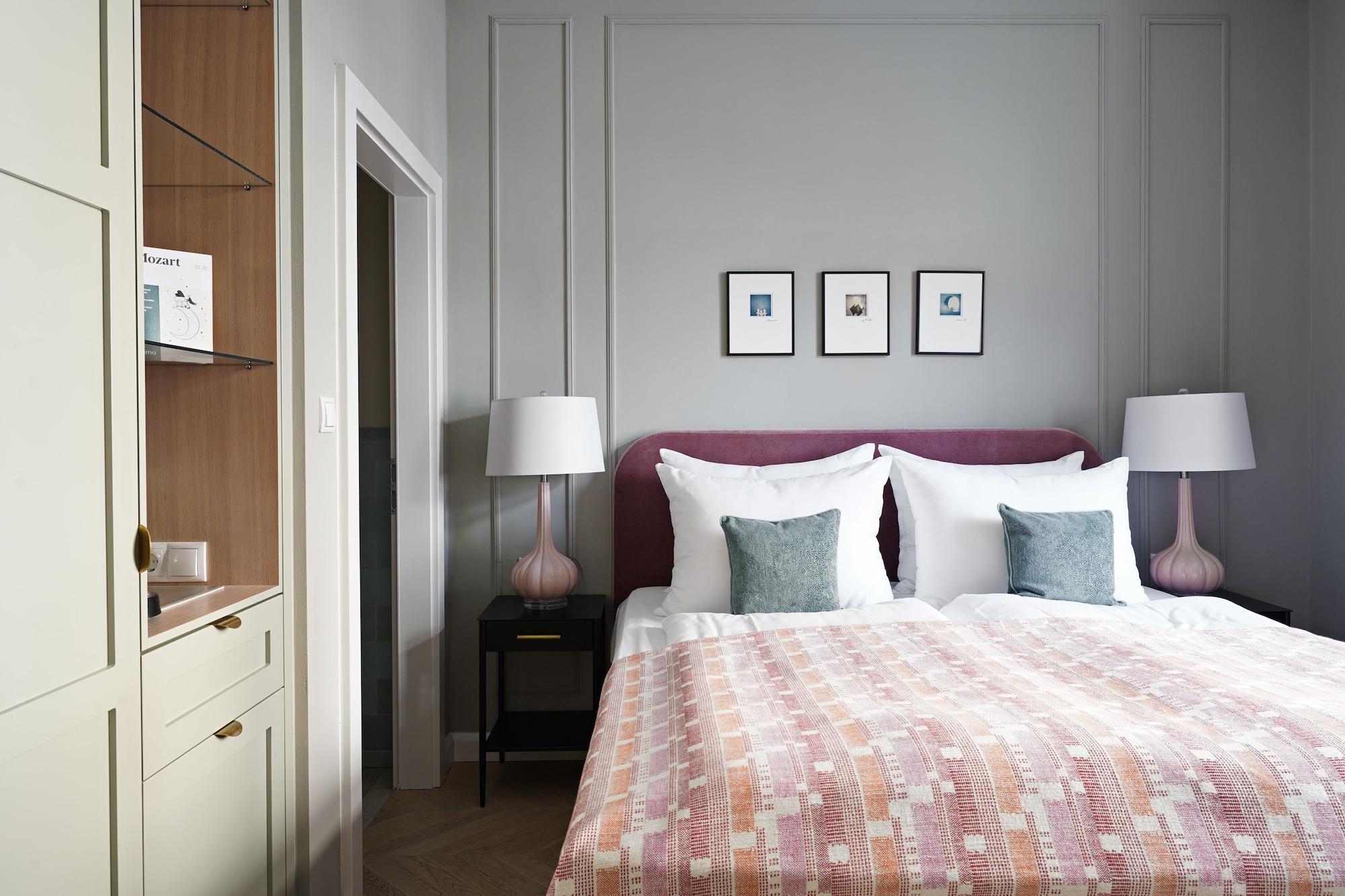 Varios Numa Salzburg Mozart