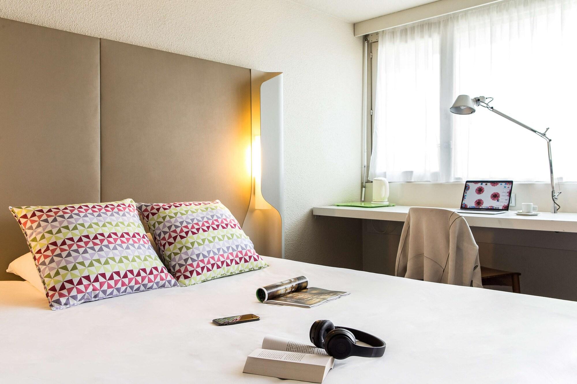 Varios Hotel Campanile Beauvais