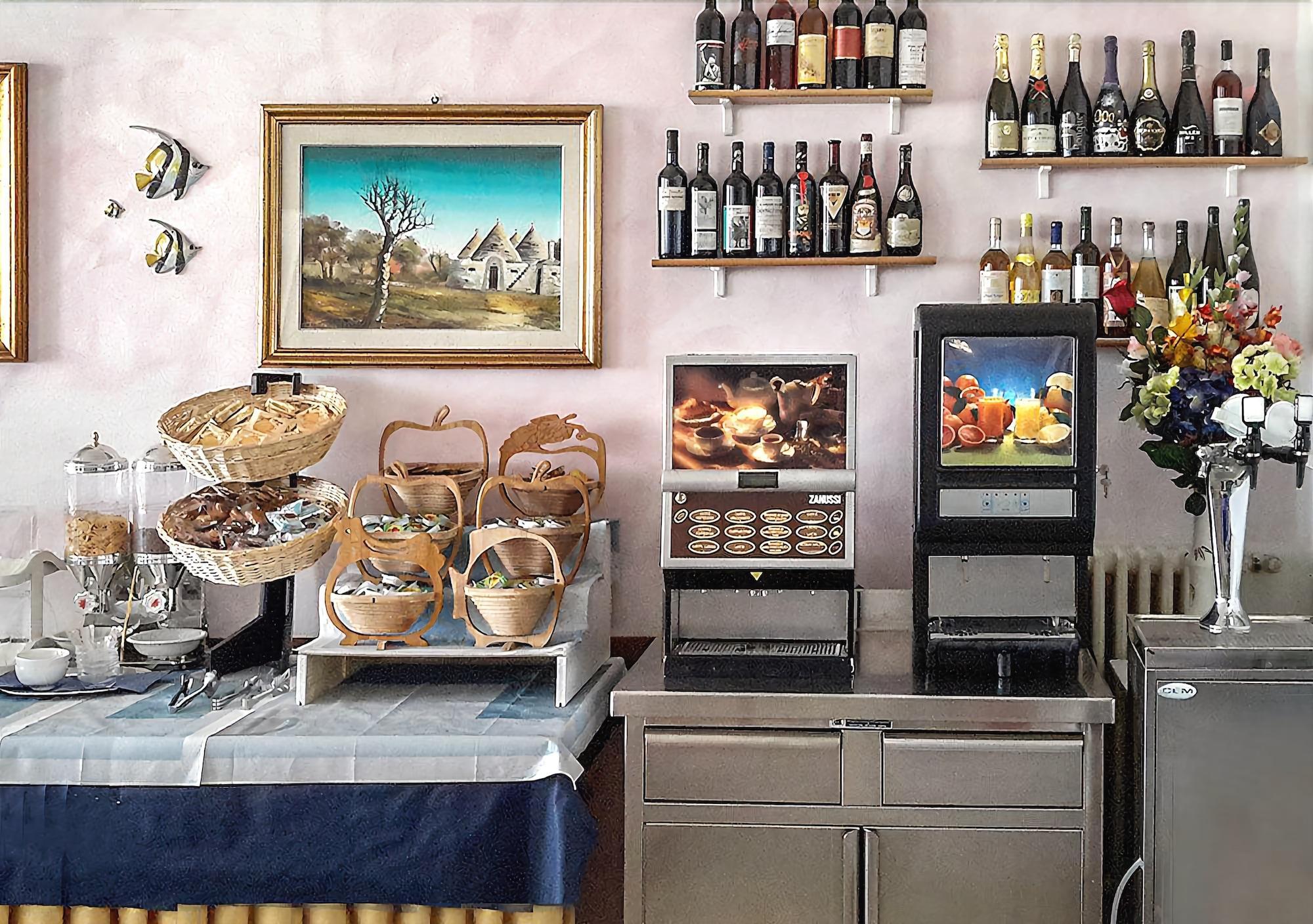 Restaurant NAUTIC BEACH HOTEL