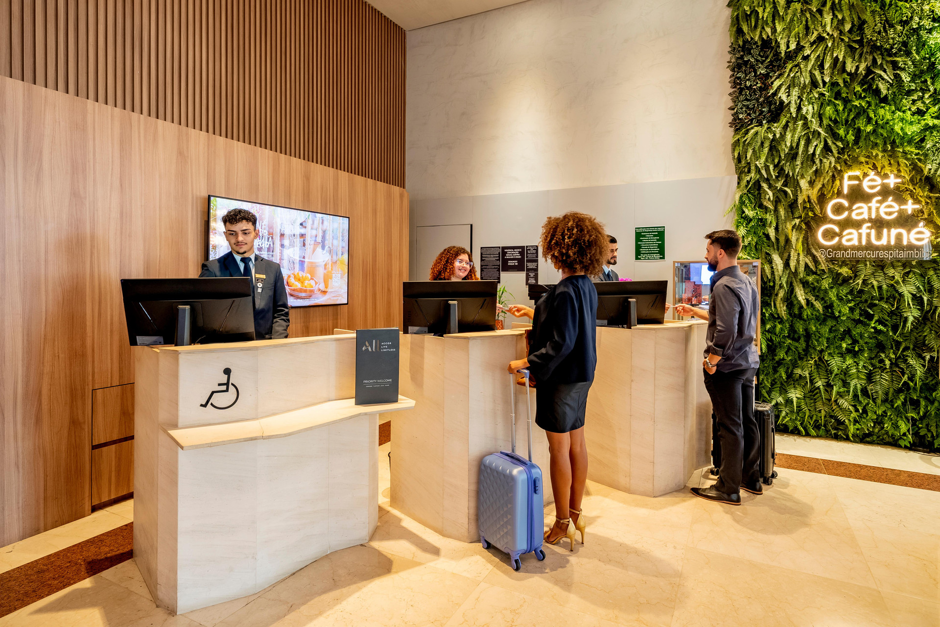 Vista Lobby Grand Mercure SP Itaim Bibi
