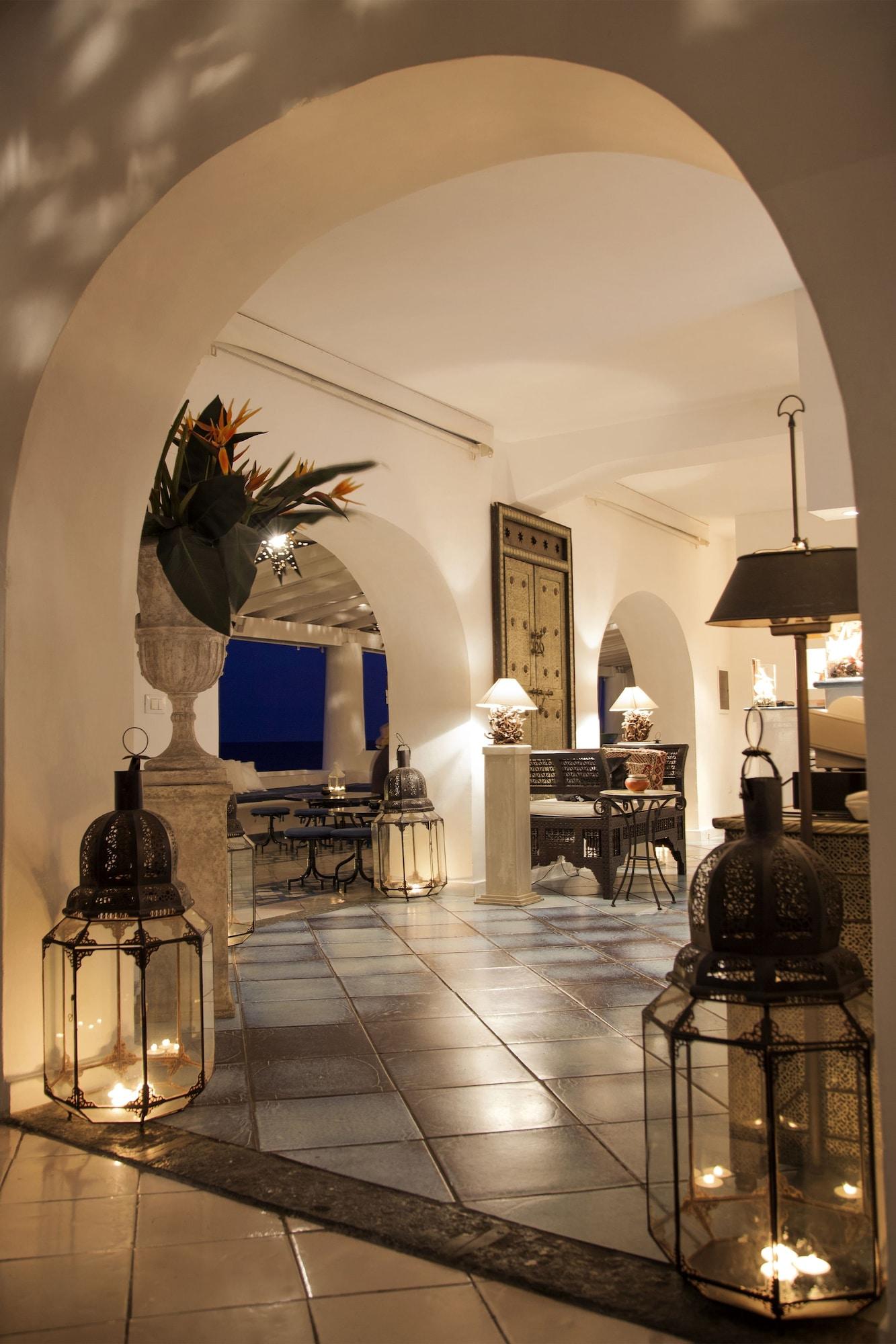 Bar/Salón Hotel Lisca Bianca