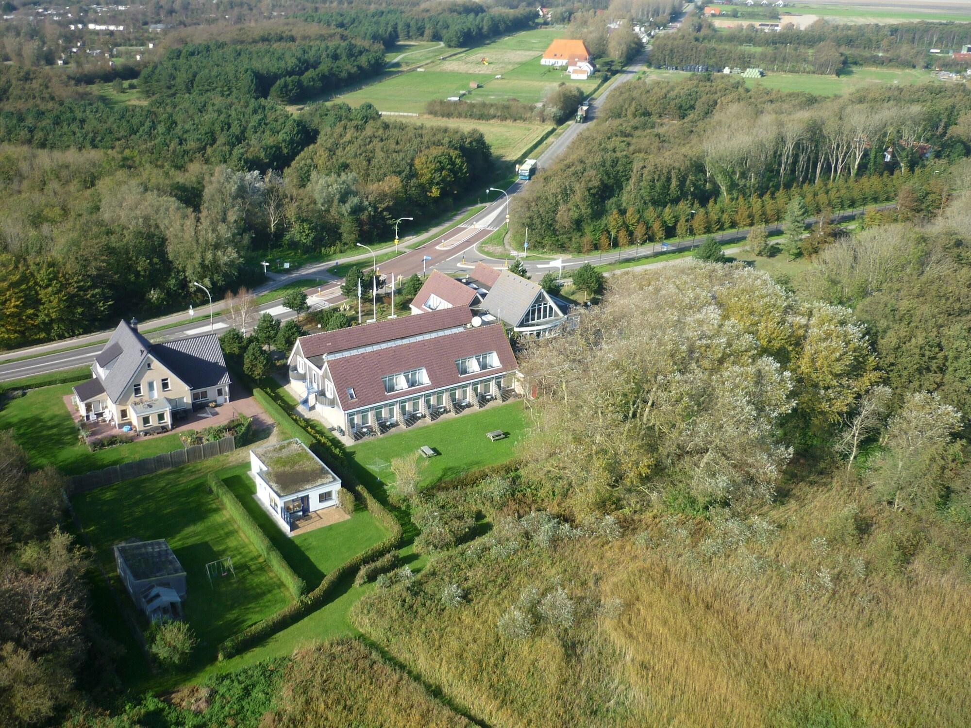 Vista Exterior Hotel Molenbos
