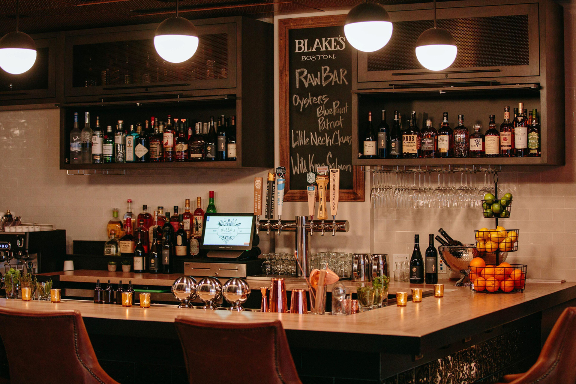 Bar/Salón Hotel Indigo Boston Garden by IHG