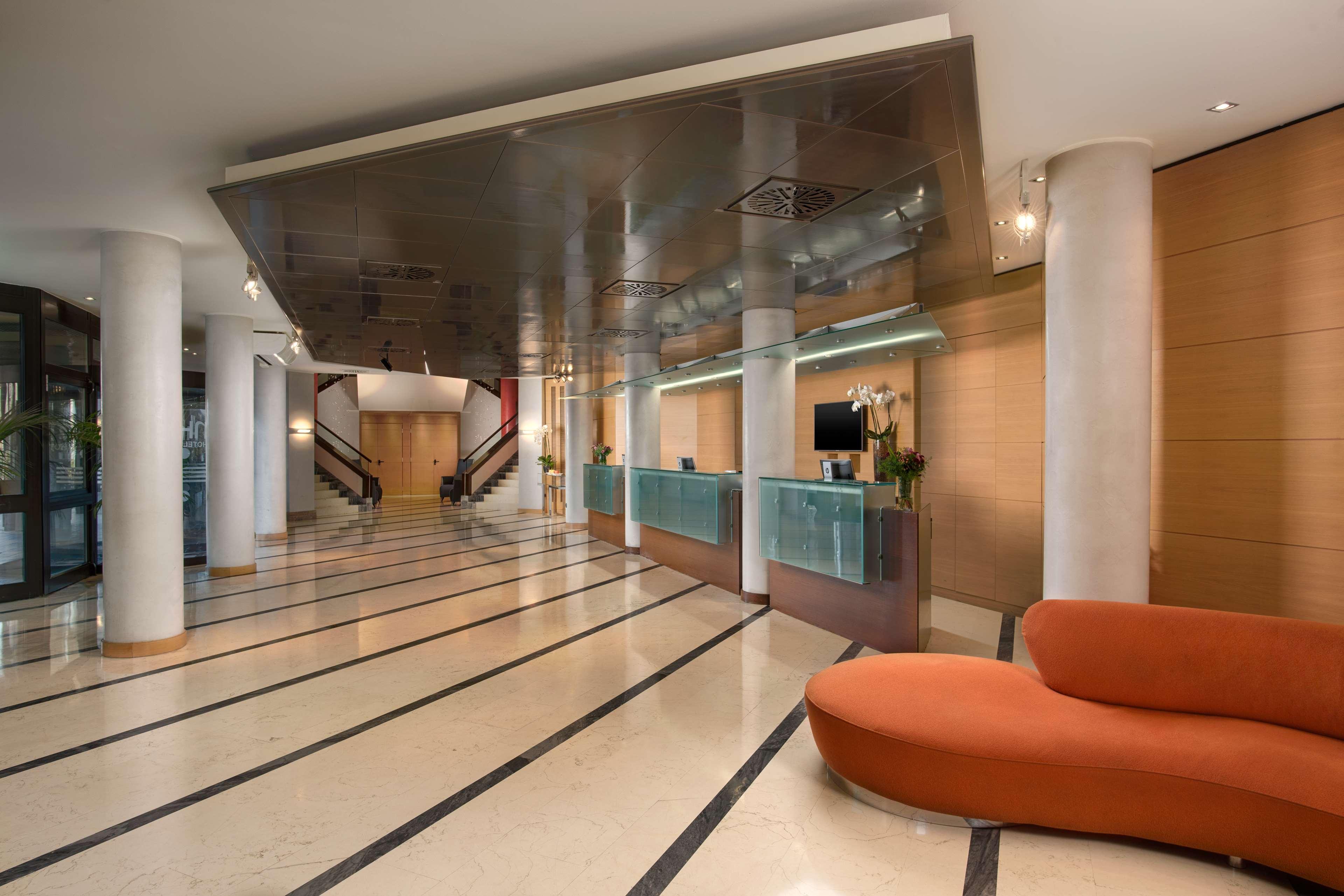 Vista Lobby NH Bologna Villanova