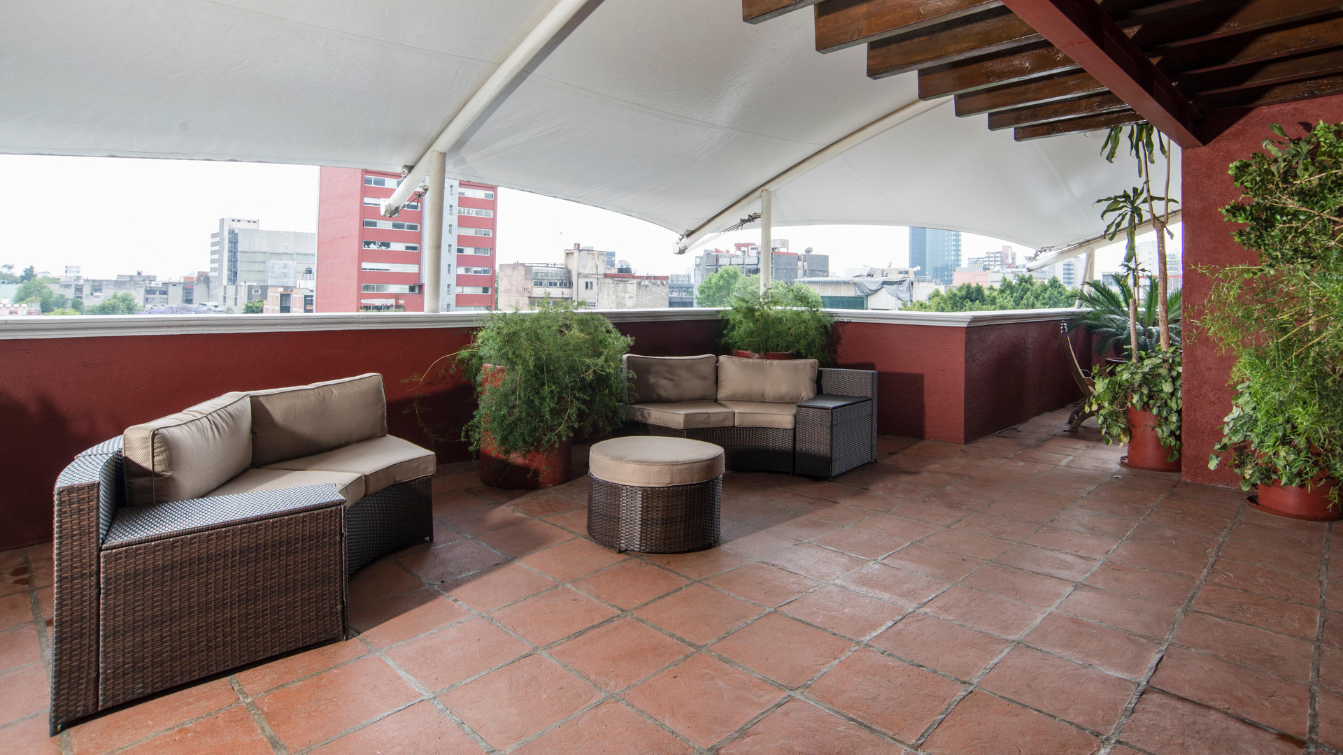 Vista Exterior Holiday Inn & Suites Mexico Zona Reforma by IHG