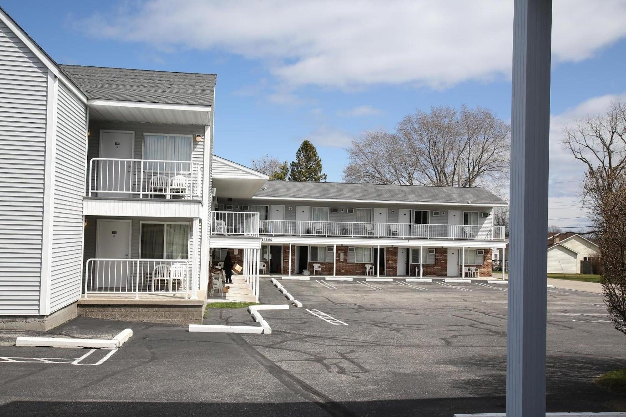 Vista Exterior Aurora Borealis Motel