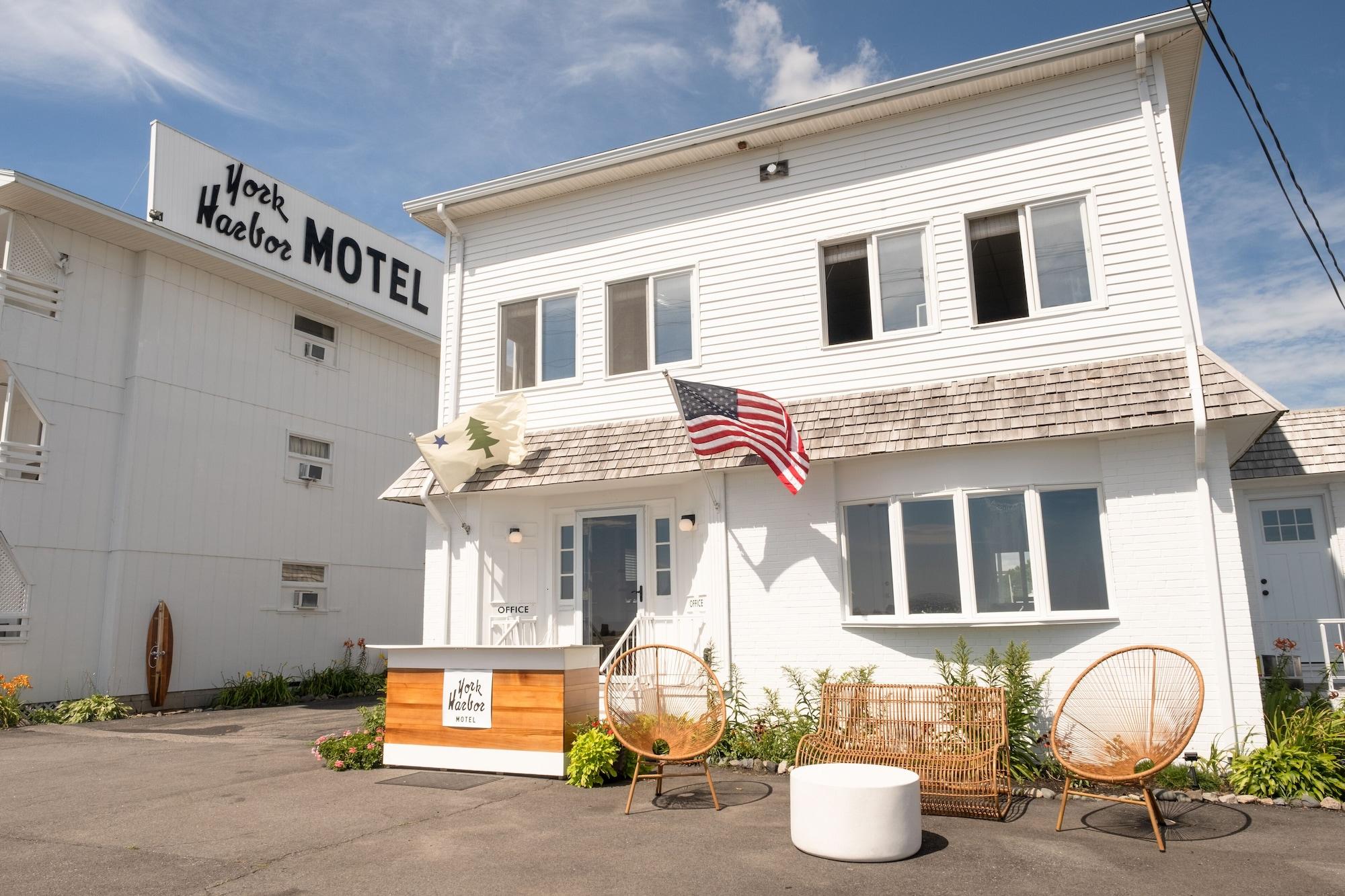 Vista Exterior York Beach Surf Club