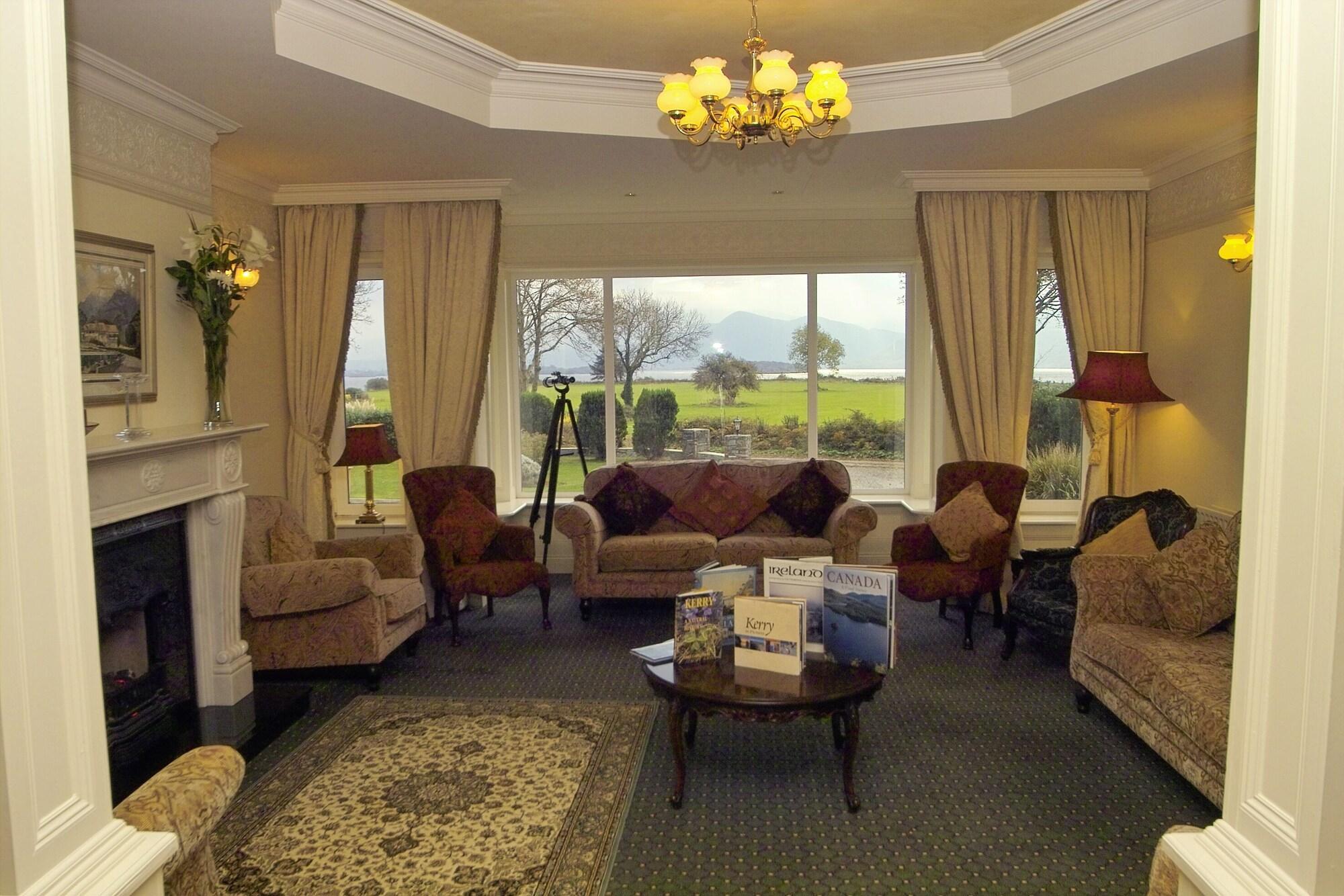 Vista Lobby Loch Lein Country House