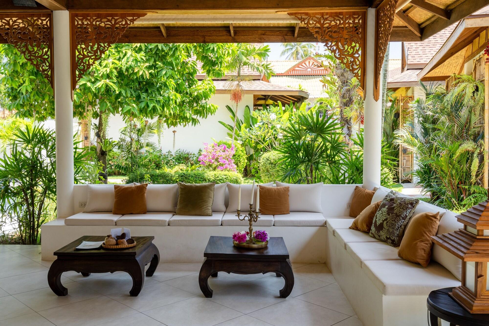 Vista Lobby Lanta Palace Beach Resort and Spa