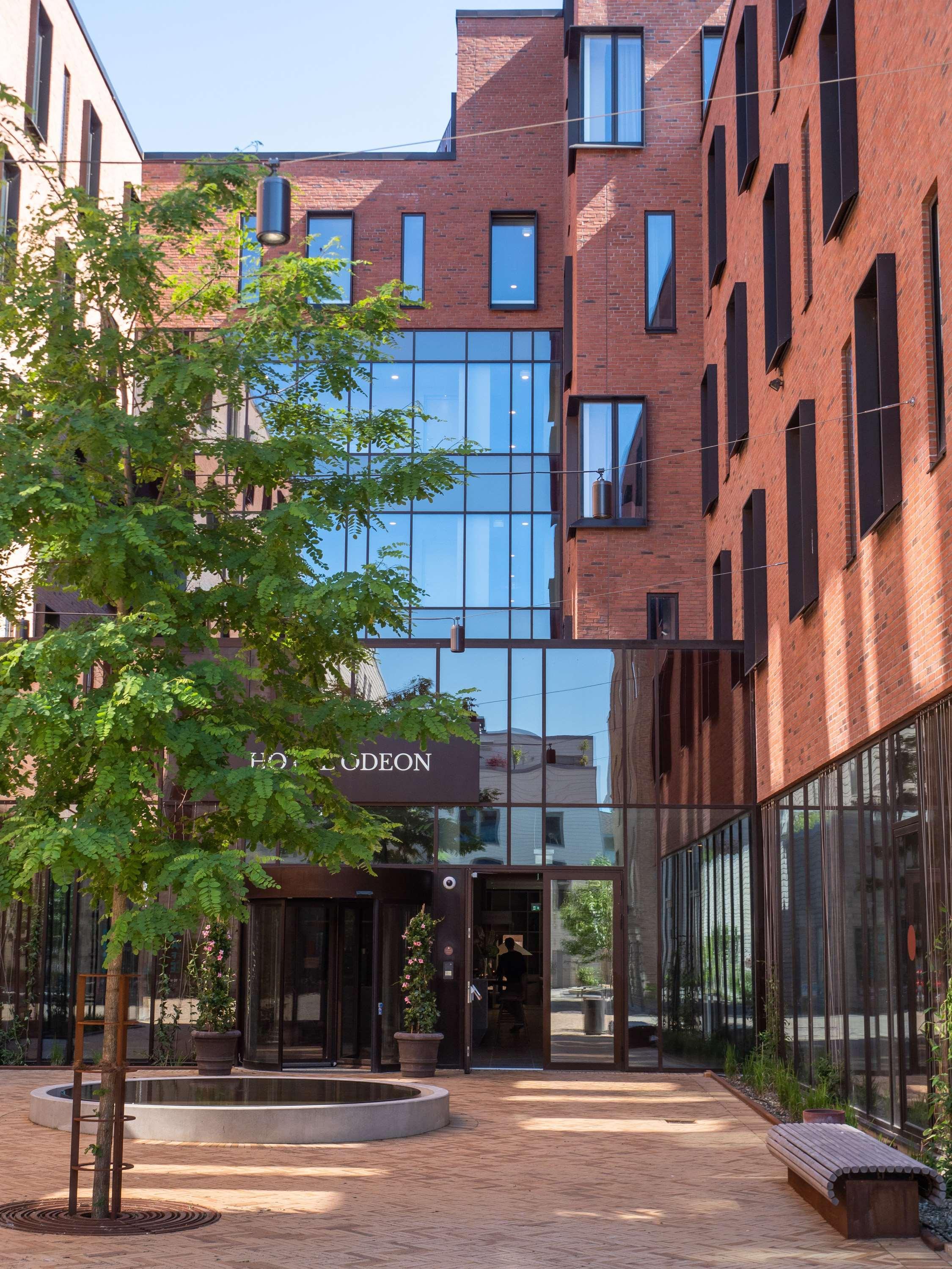 Vista Exterior Hotel Odeon