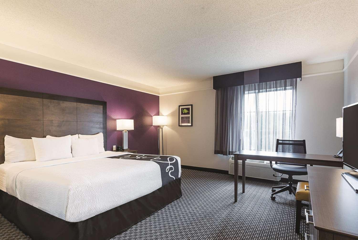 Habitación La Quinta Inn & Suites by Wyndham Dallas Plano West