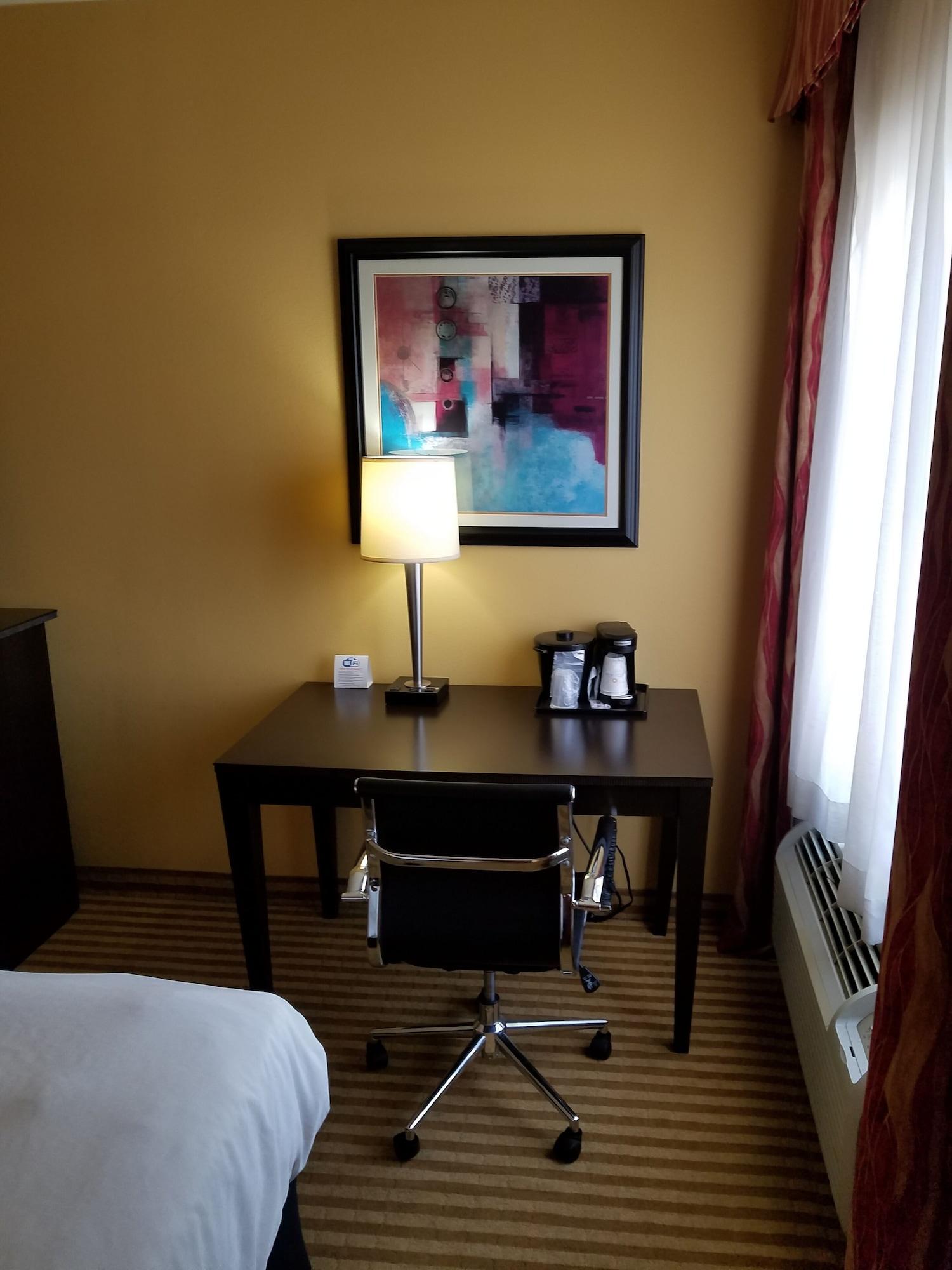 Habitación La Quinta Inn & Suites by Wyndham Atlanta-Union City
