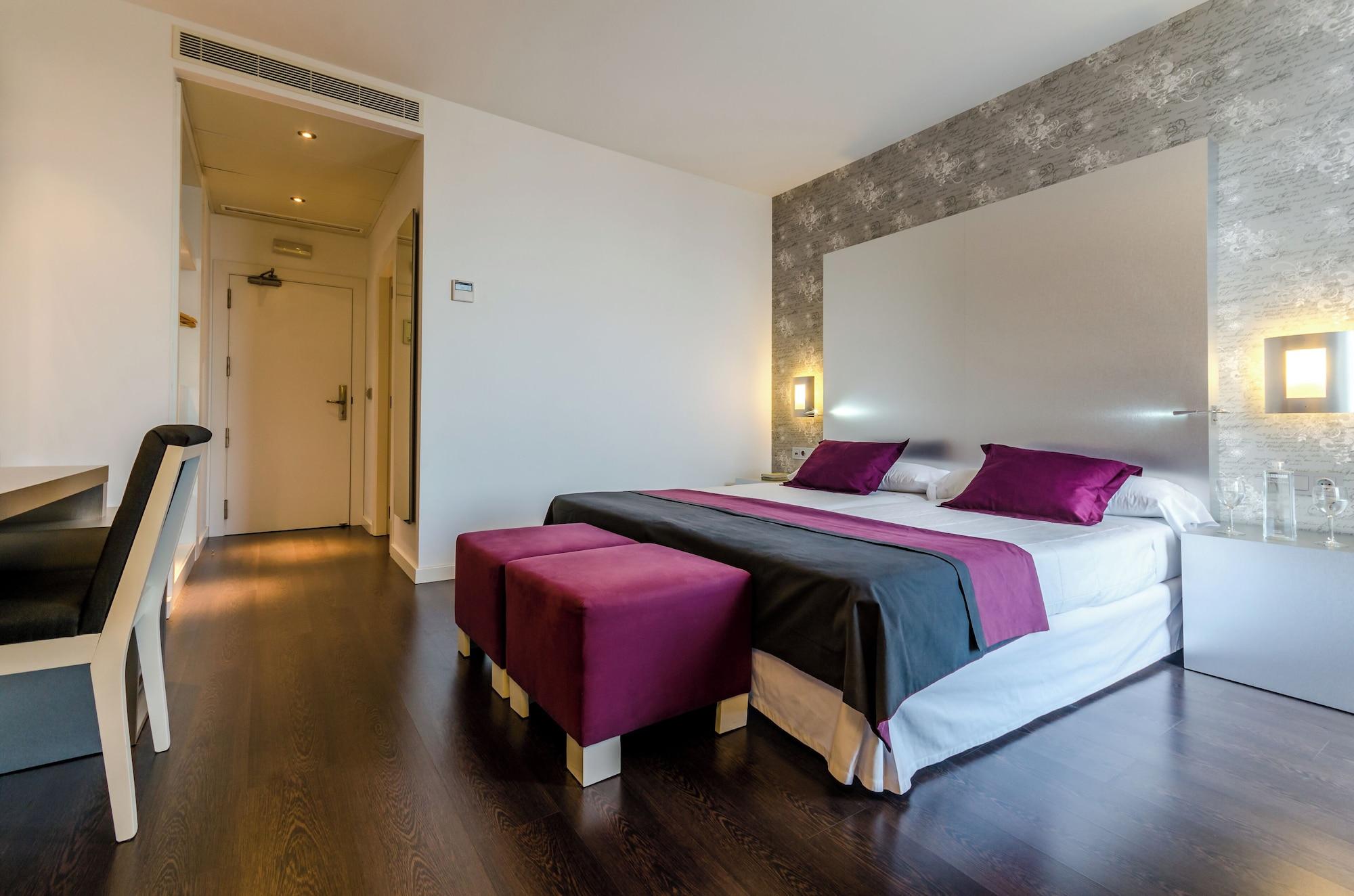 Varios Hotel YIT Vía Sevilla Mairena