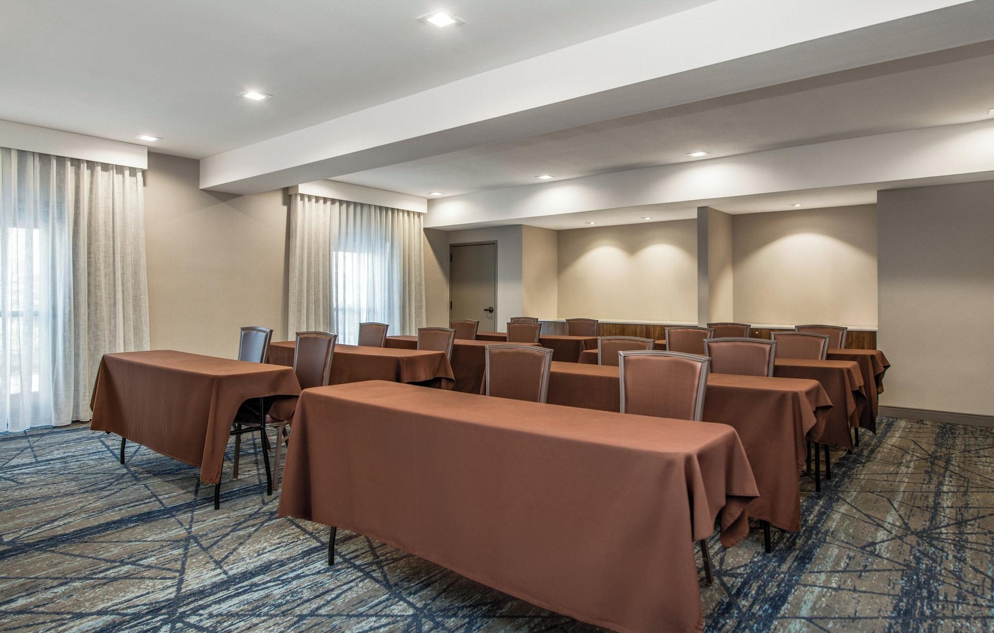 Sala de Reuniones Holiday Inn Express Hotel & Suites San Diego-Sorrento Valley by IHG