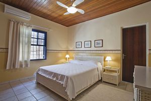 Alquiler Vacacional - pool / 5 bedrooms / 4 wc / barbecue / mini tennis court / wifi