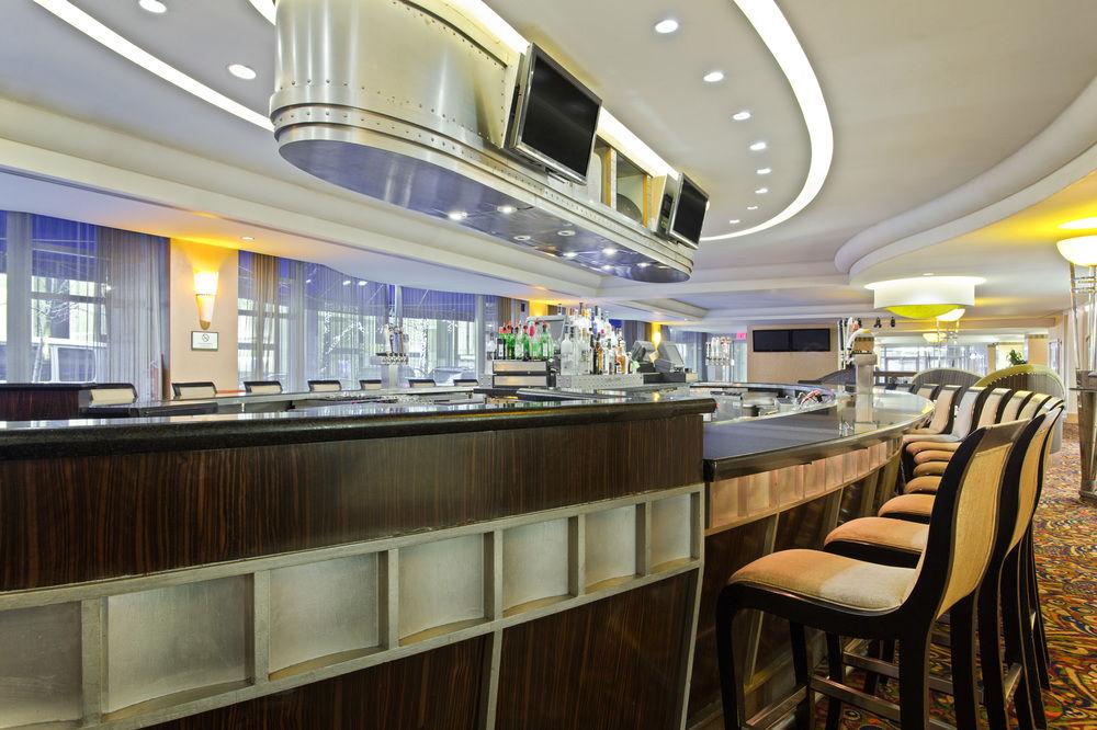 Bar/Salón New York Hilton Midtown
