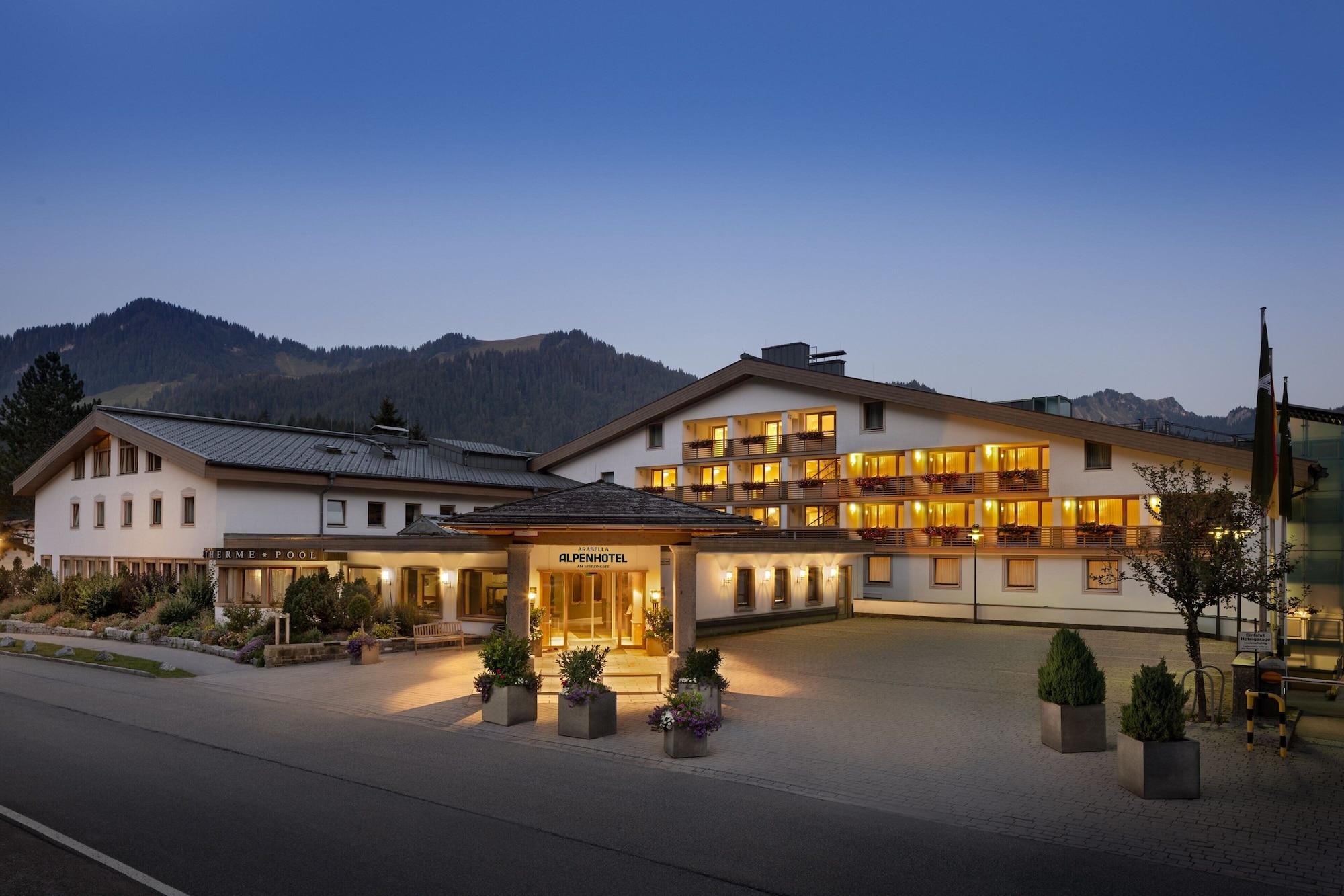 Vista Exterior Arabella Alpenhotel am Spitzingsee, a Tribute Portfolio Hotel