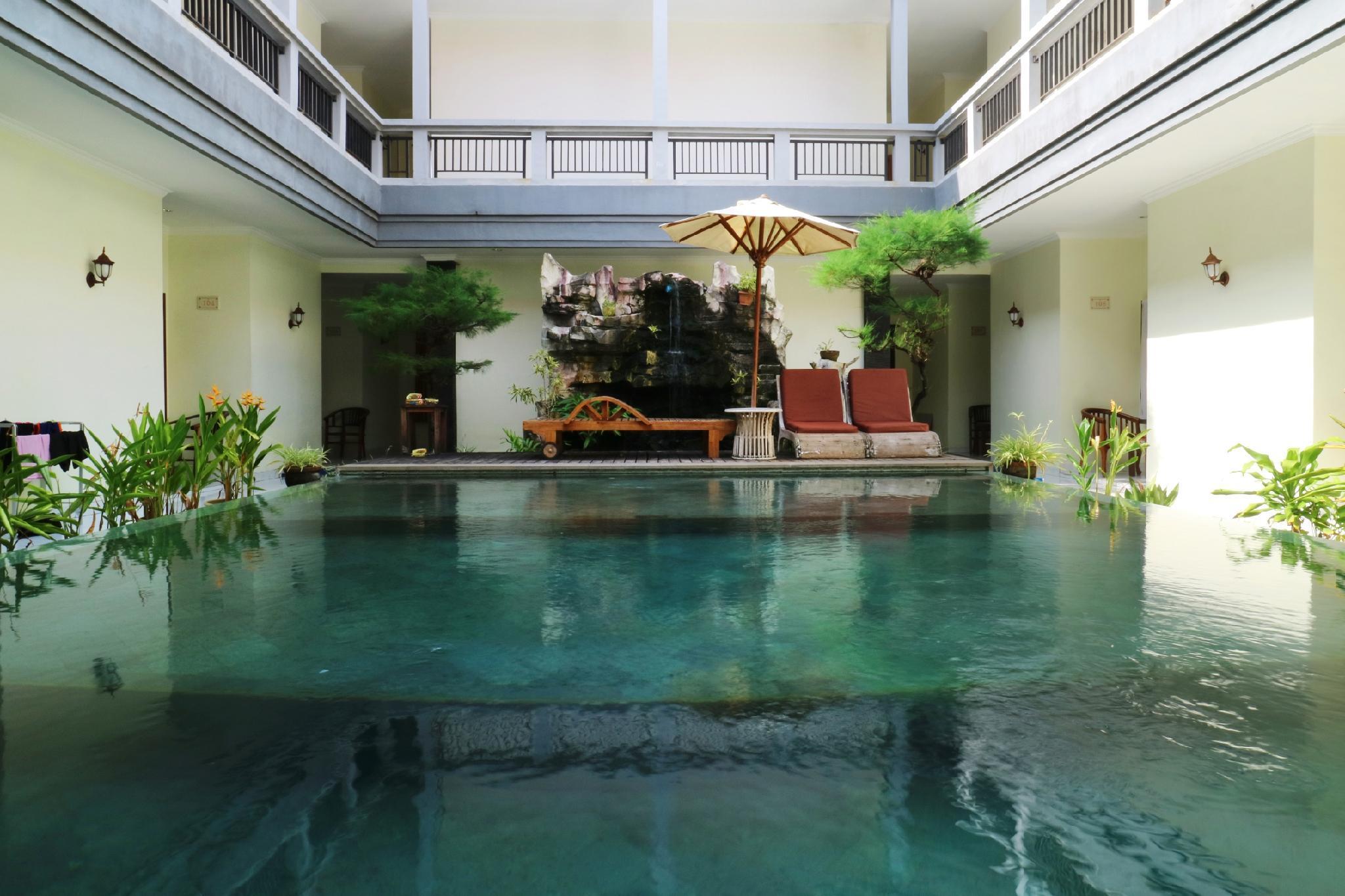 Playa Teges Inn
