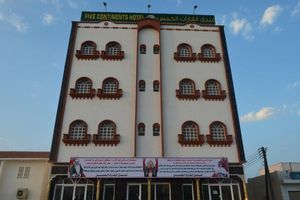 Alojamiento - Five Continents Hotel