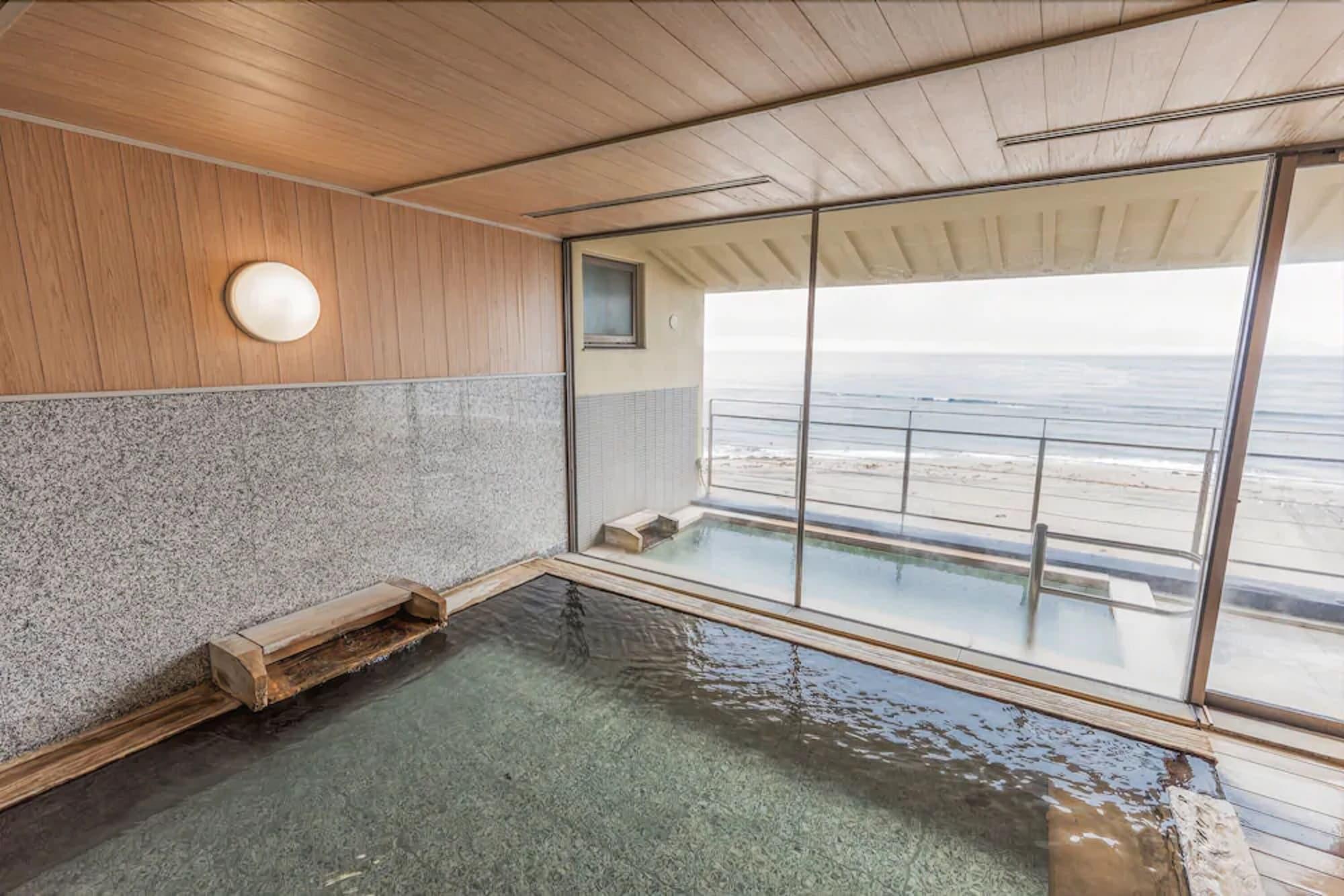 Spa Wakamatsu Hot Spring Resort