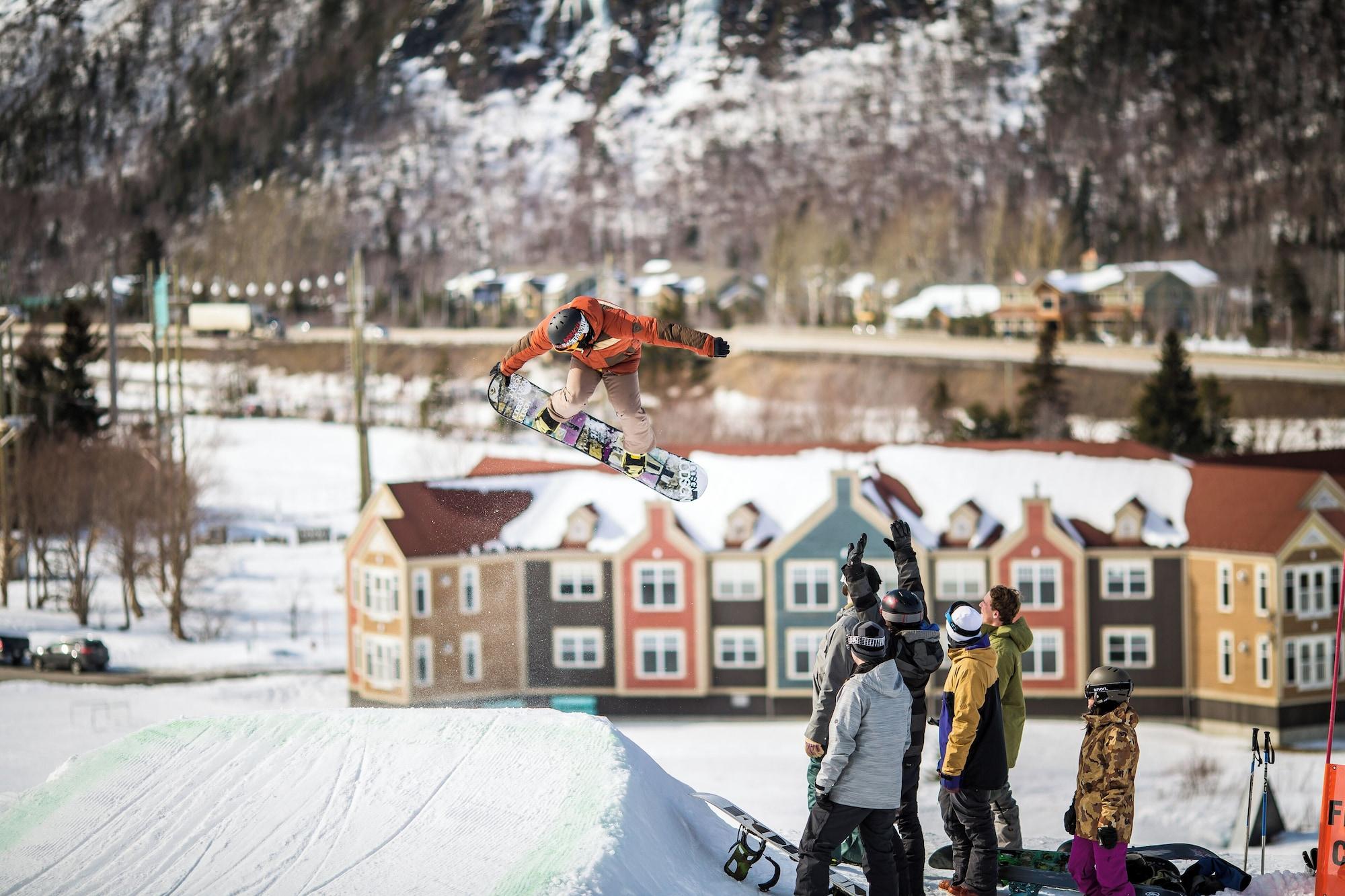 Varios The Marble Villa