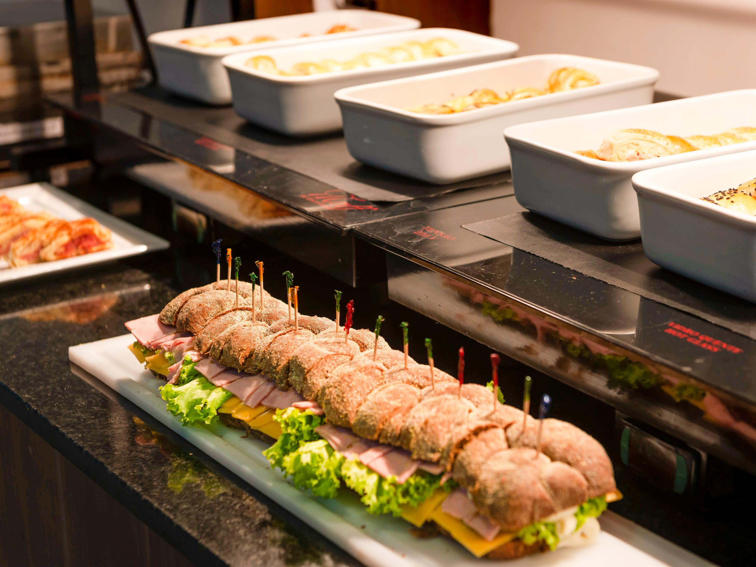 Restaurant Mercure RJ Nova Iguaçu Hotel