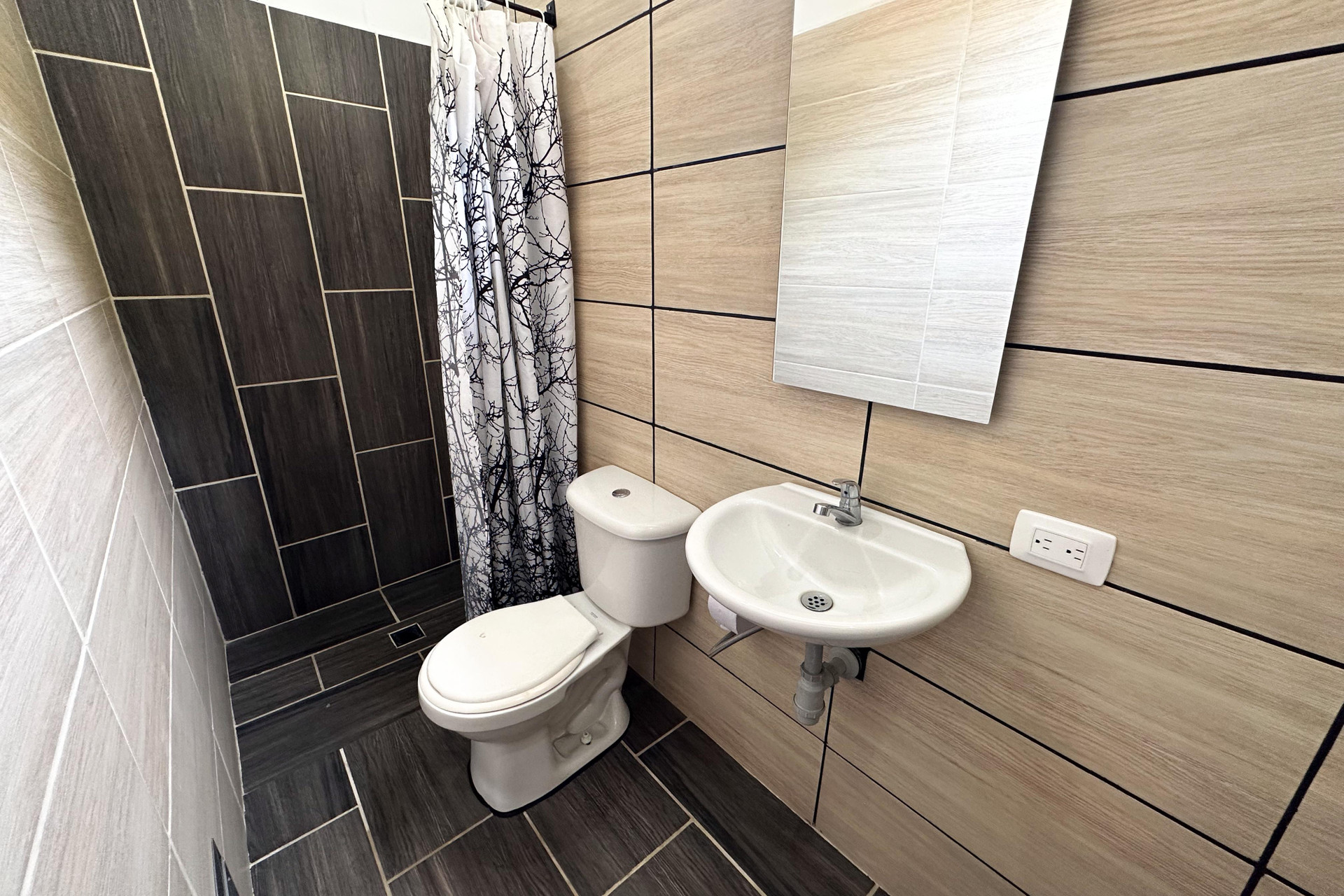 Baño Hotel Family House Rodadero