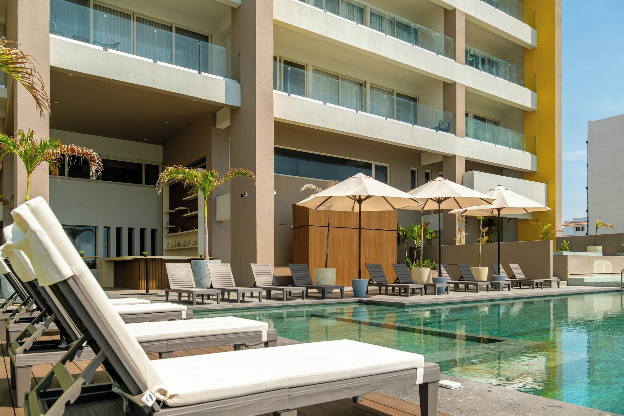 Varios Marlica Hotel y Condominios
