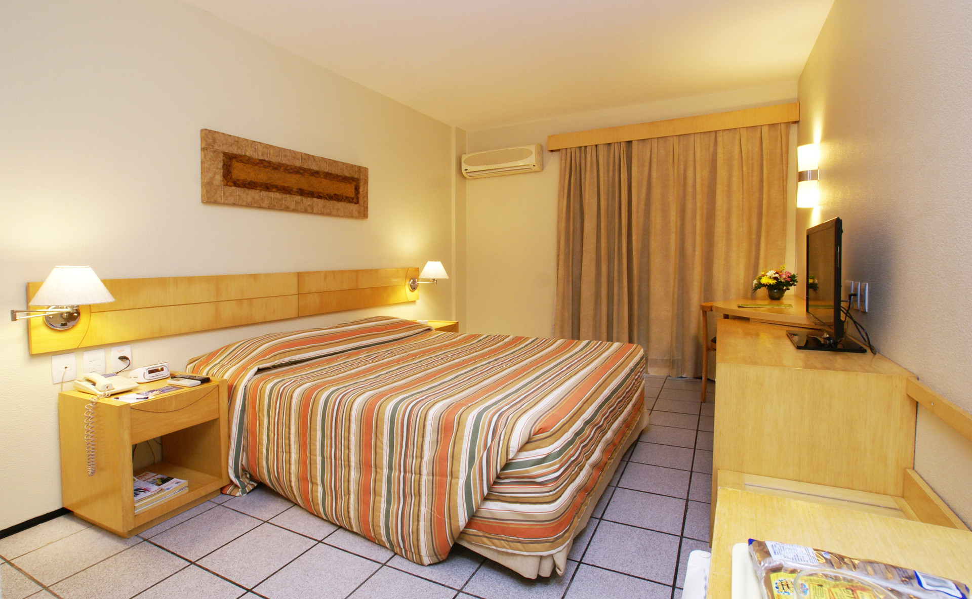 Guest room Hotel Diogo