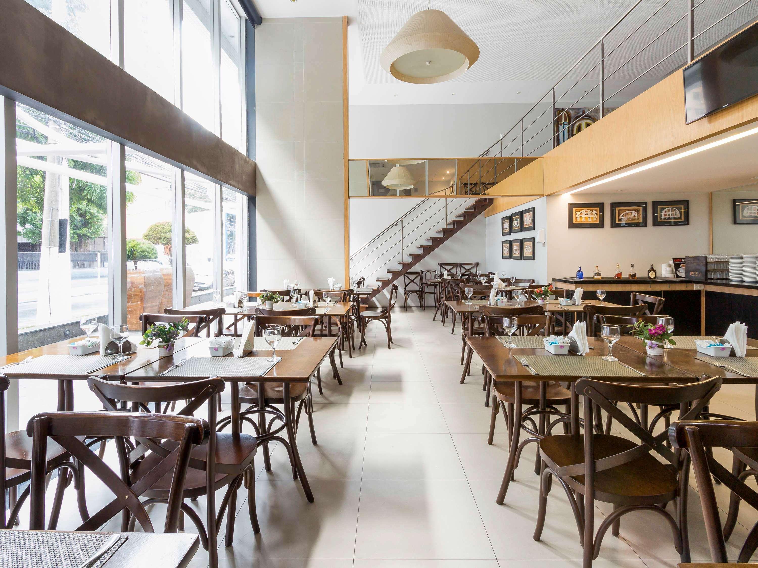 Restaurant ibis Styles Belém Nazaré