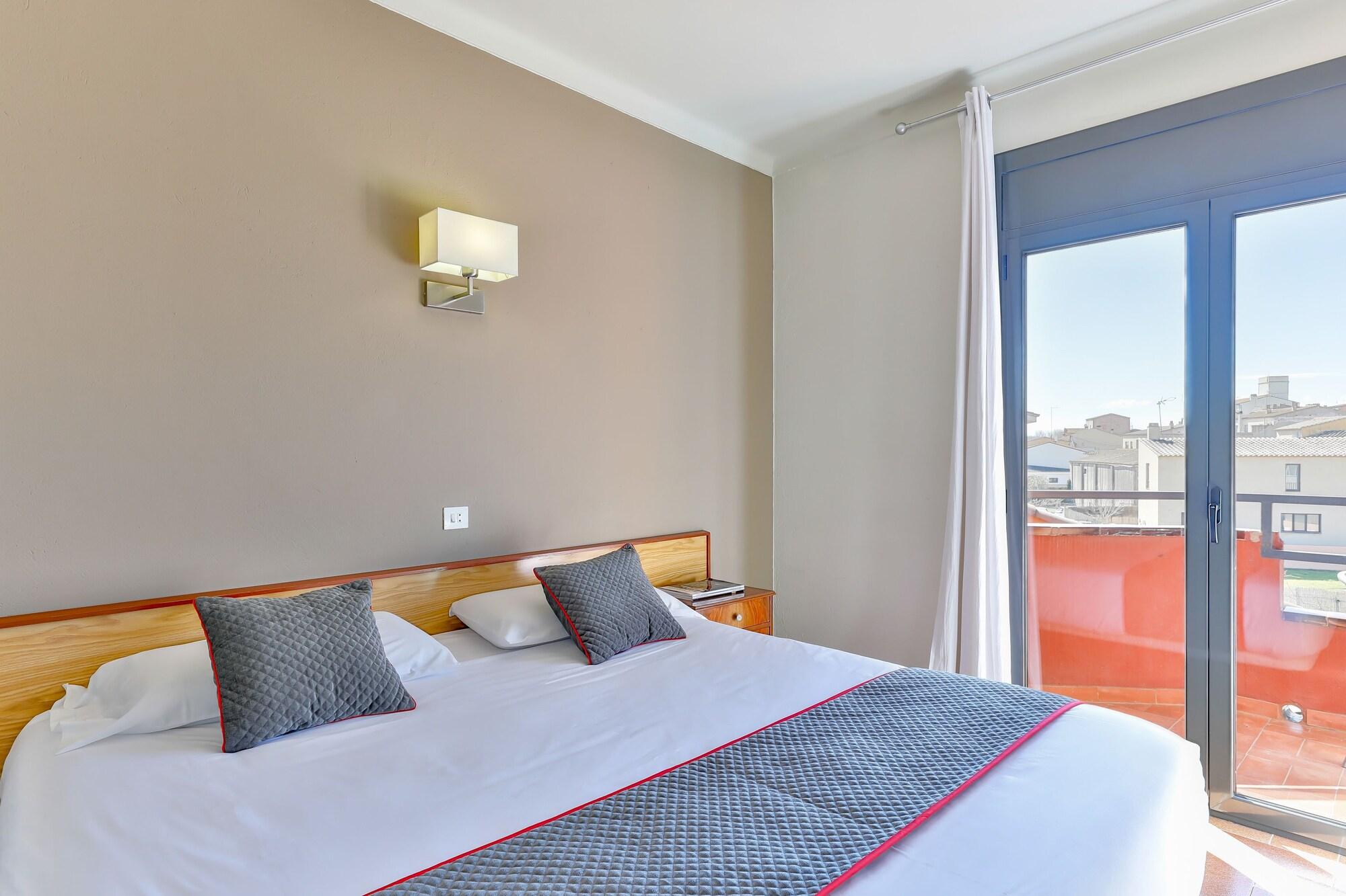 Varios Hostal Alberana
