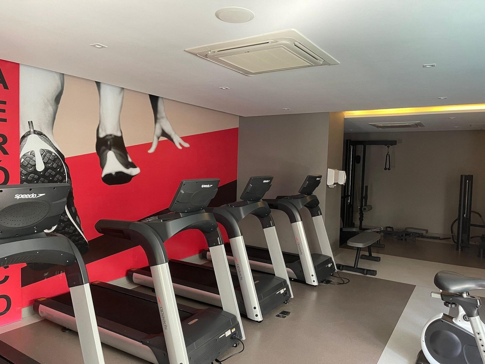Gimnasio Luz 1804