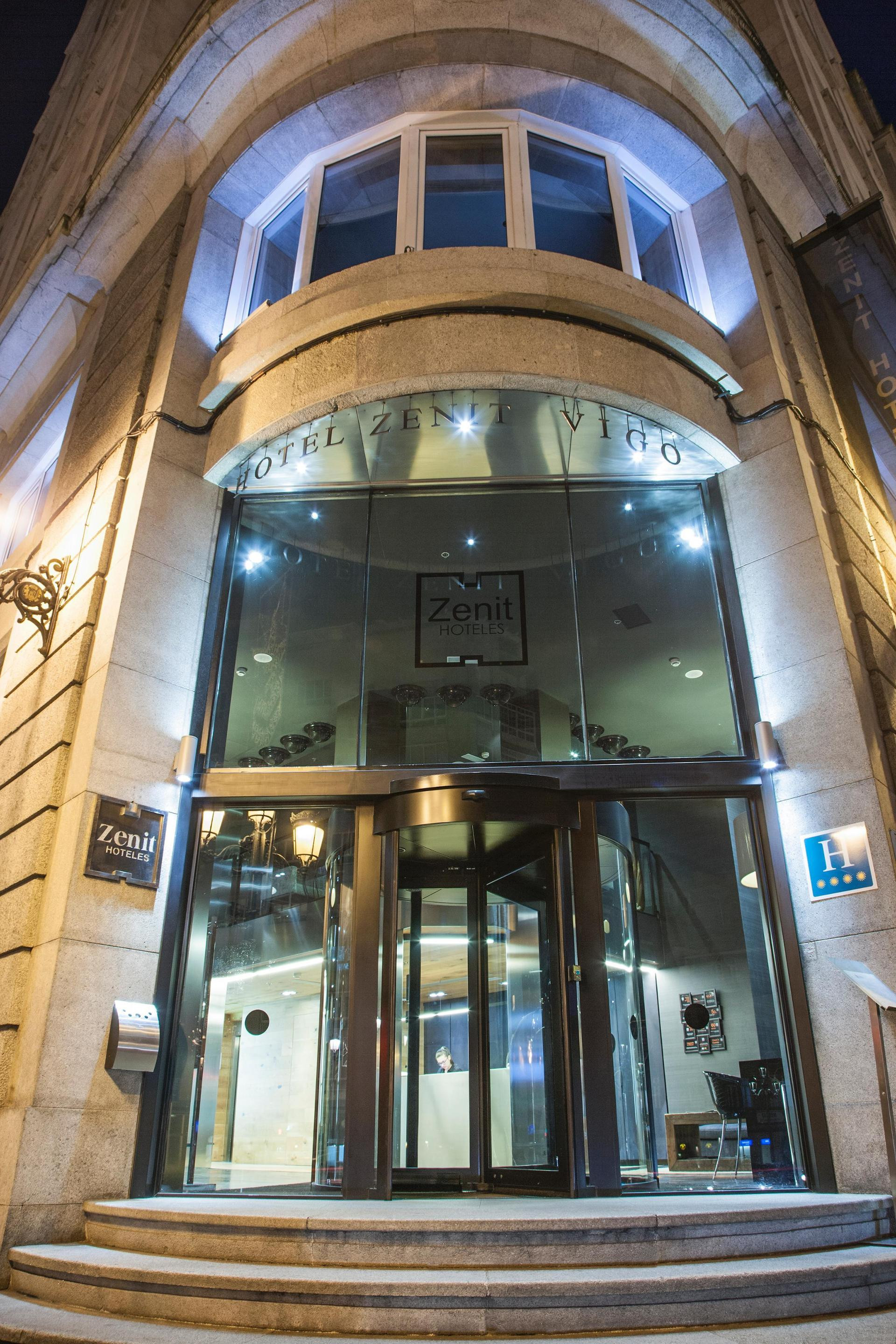 Vista Exterior Hotel Zenit Vigo