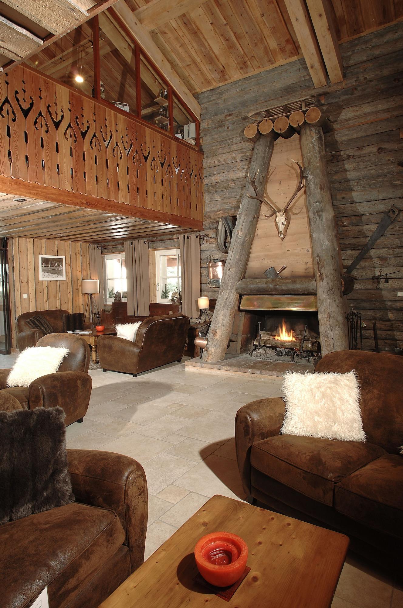 Vista Lobby Le Labrador
