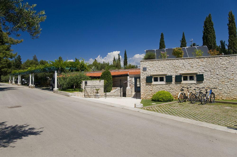 Hotel Bracka Perla by null