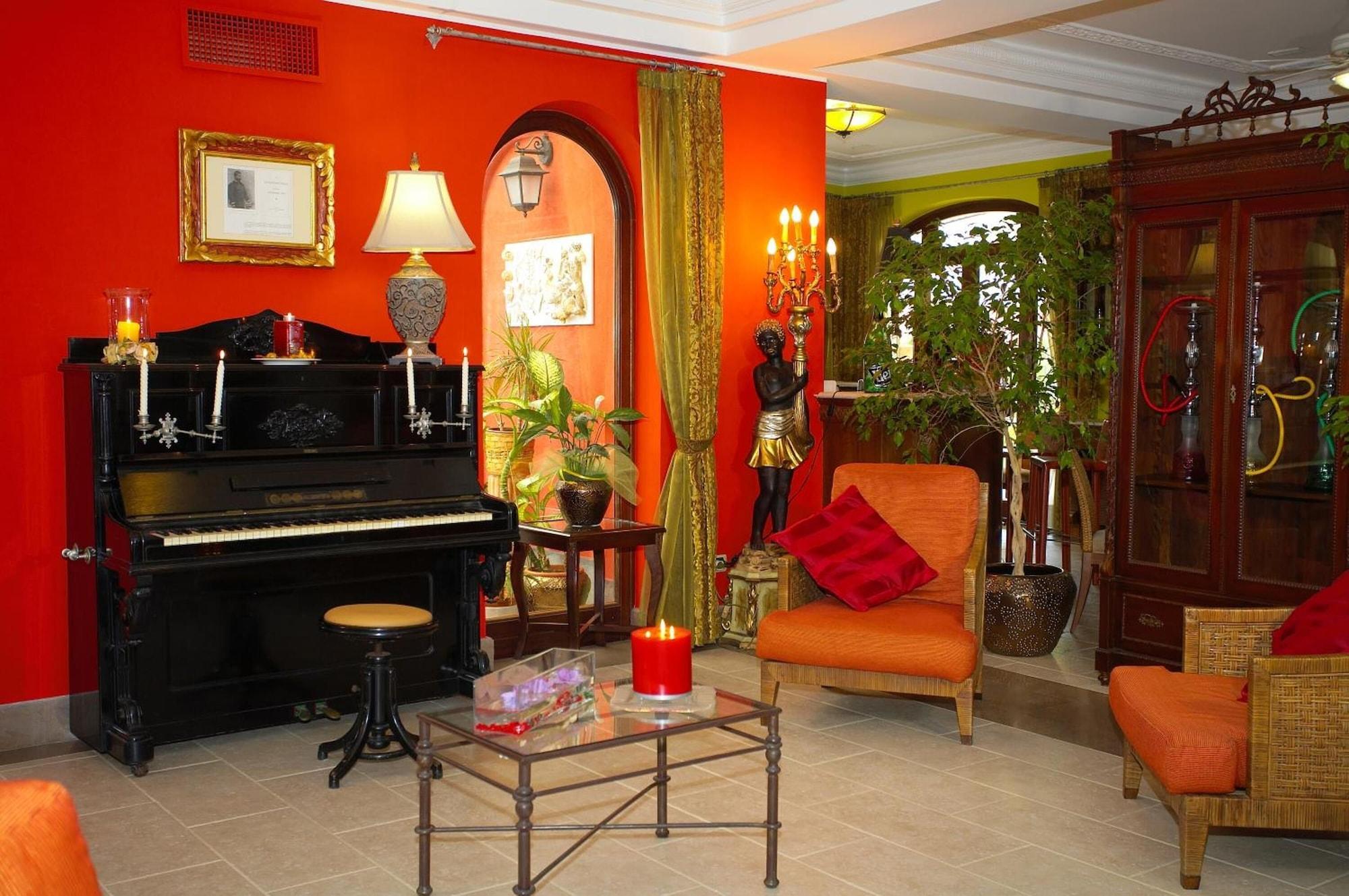 Vista Lobby Grand Hotel Arciduca