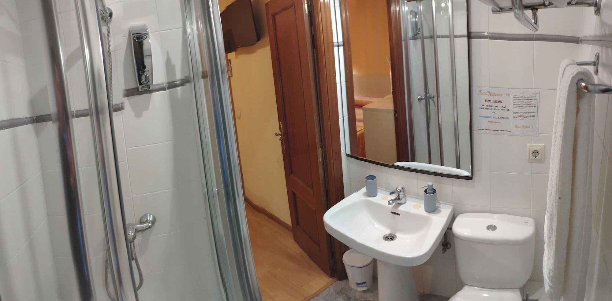 Equipamiento de Habitación Hostal Hispánico I