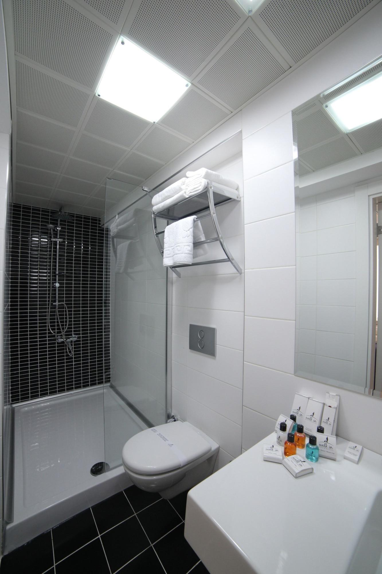 Equipamiento de Habitación Walk In Hotel